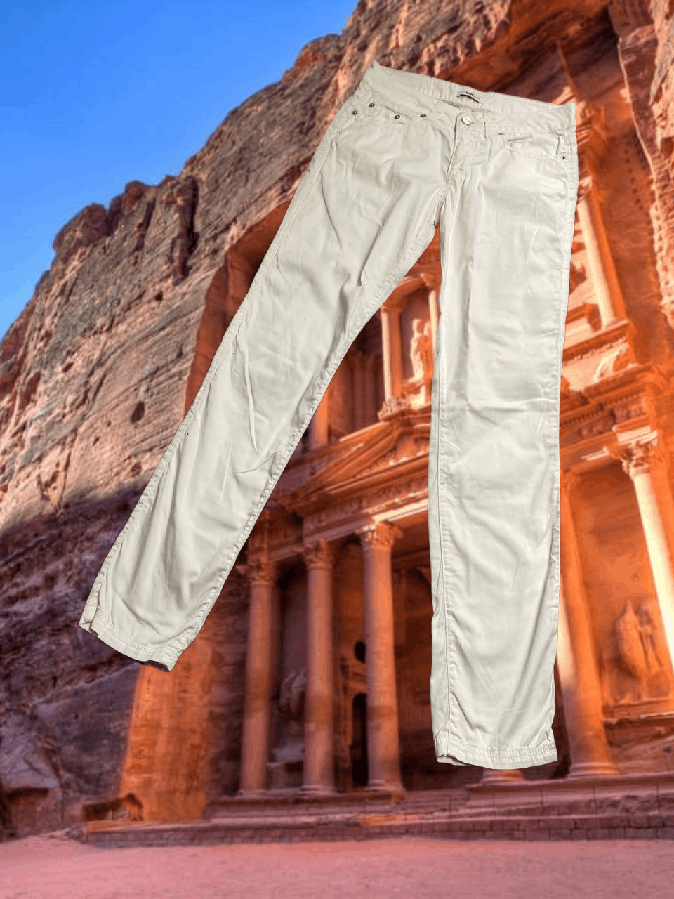 Versace Y2K luxury white jeans Versace logo vintage size 27 Size 27" / US 4 / IT 40 - 1 Thumbnail