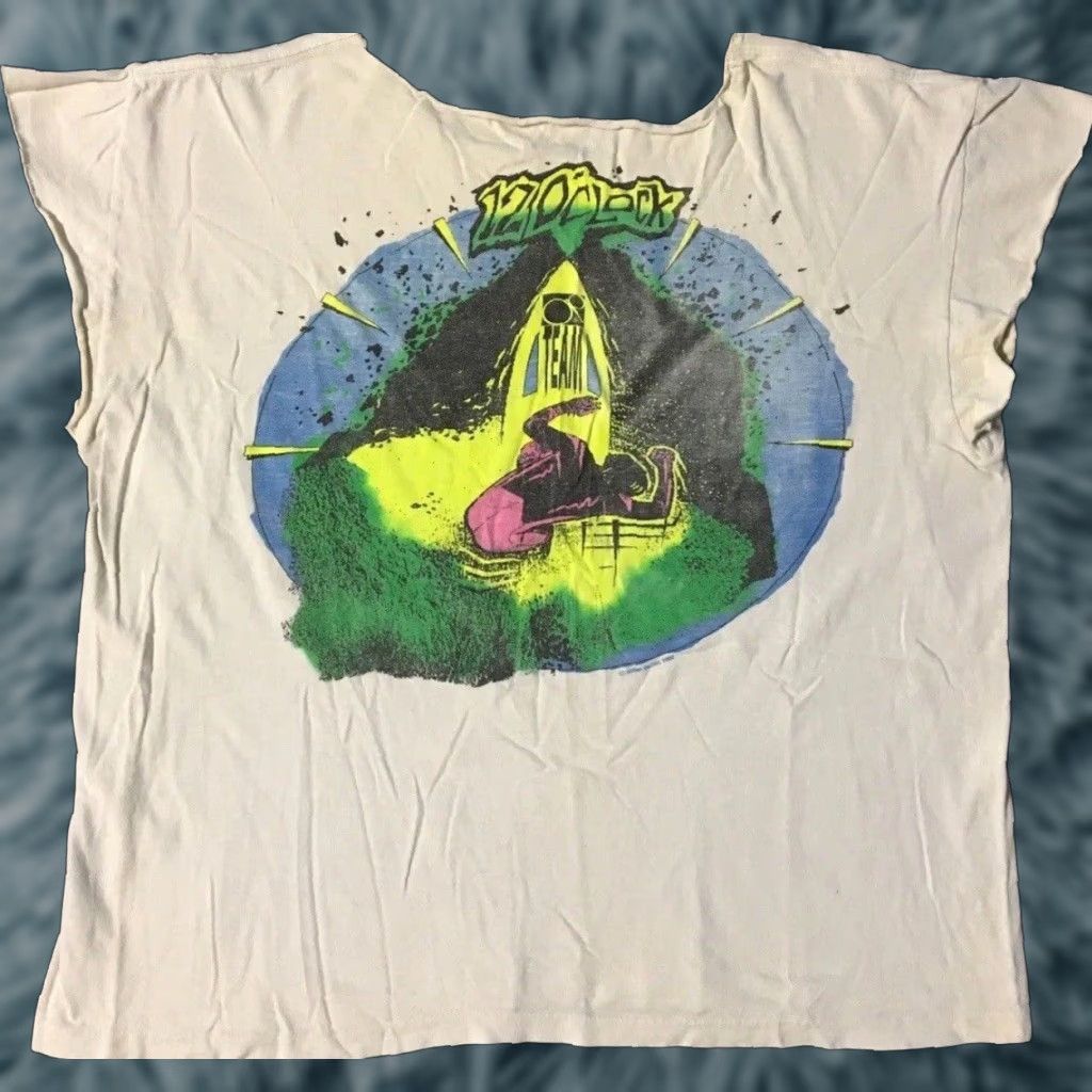 Thrasher VINTAGE Ocean Pacific Shirt S Mens White Thrashed 90s Surf Grunge 80s 90s Beach USA Size US S / EU 44-46 / 1 - 1 Thumbnail