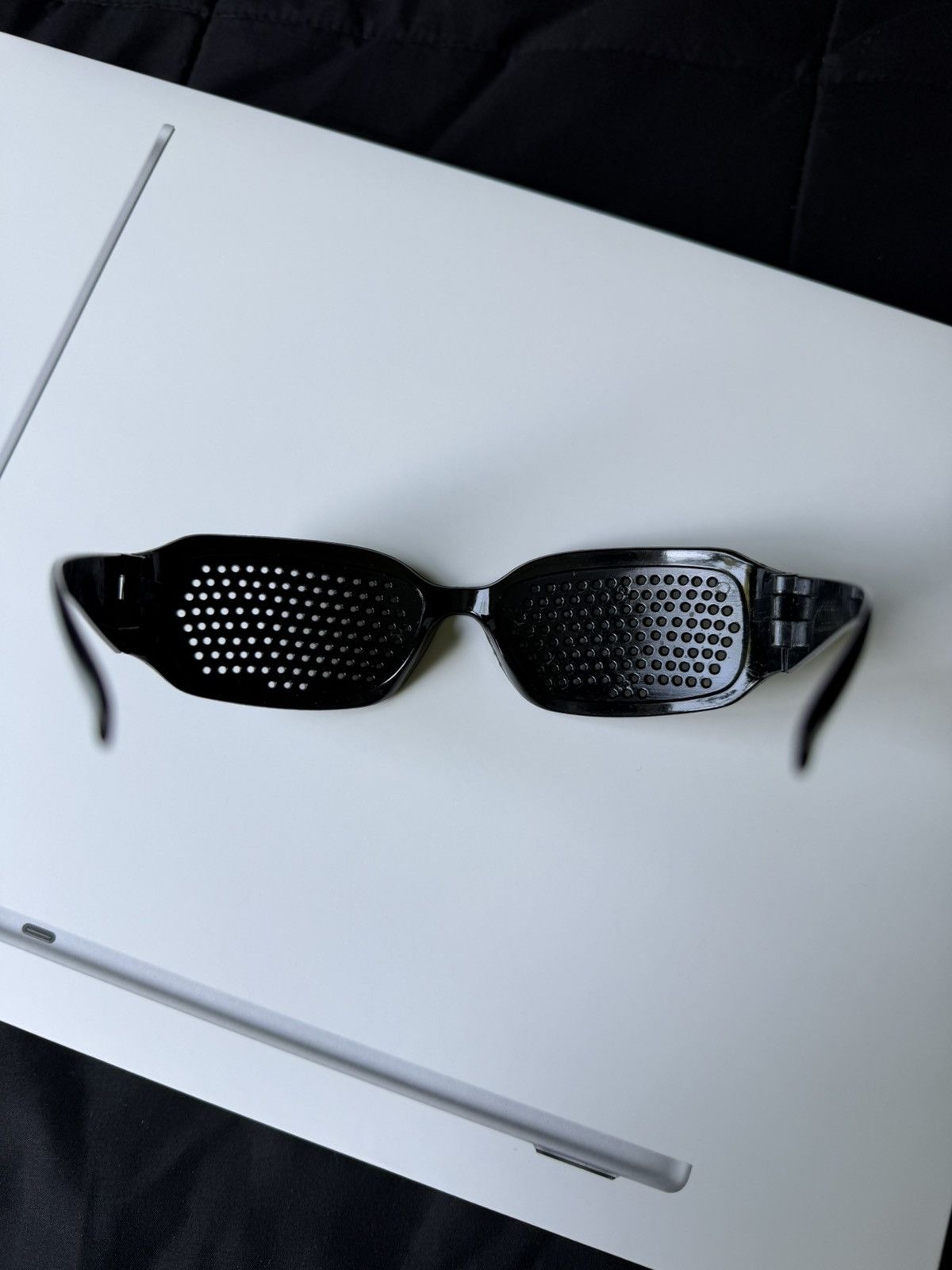 Other Black Pinhole Sunglasses / len-less Size ONE SIZE - 1 Thumbnail