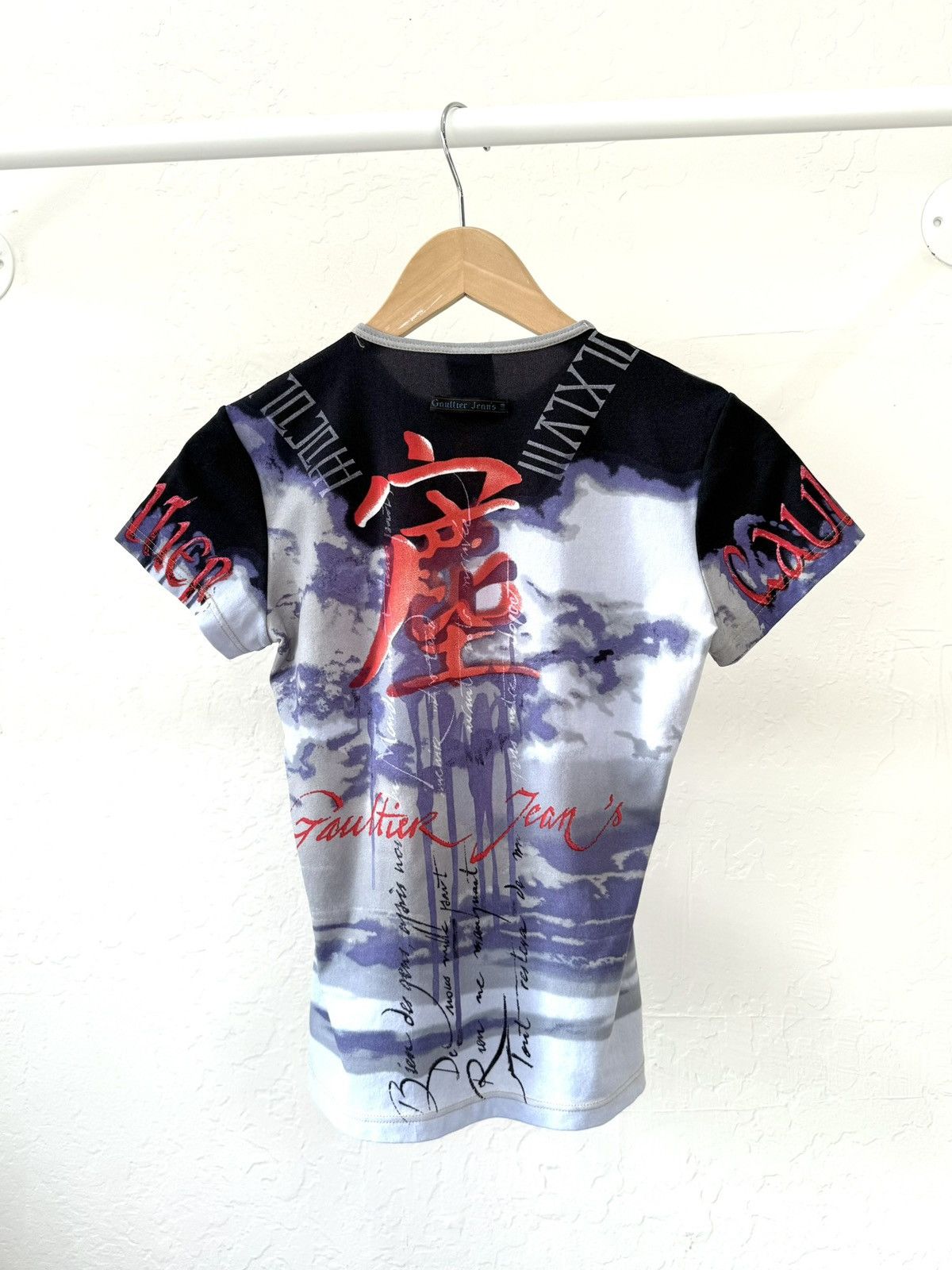 Jean Paul Gaultier 1997 John Paul Gaultier ‘fashion & culture’ collection tee Size S / US 4 / IT 40 - 3 Thumbnail