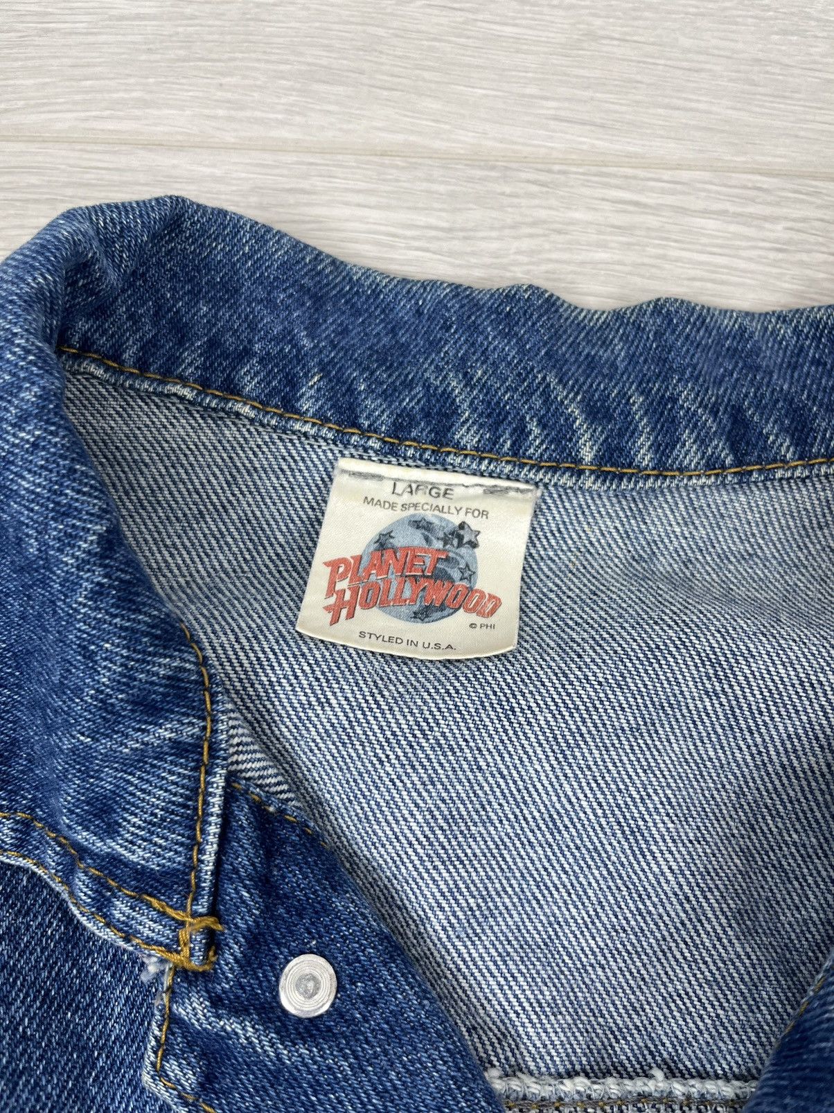 Vintage Planet Hollywood Paris Vintage 90s Denim Trucker Jacket Size US L / EU 52-54 / 3 - 7 Thumbnail