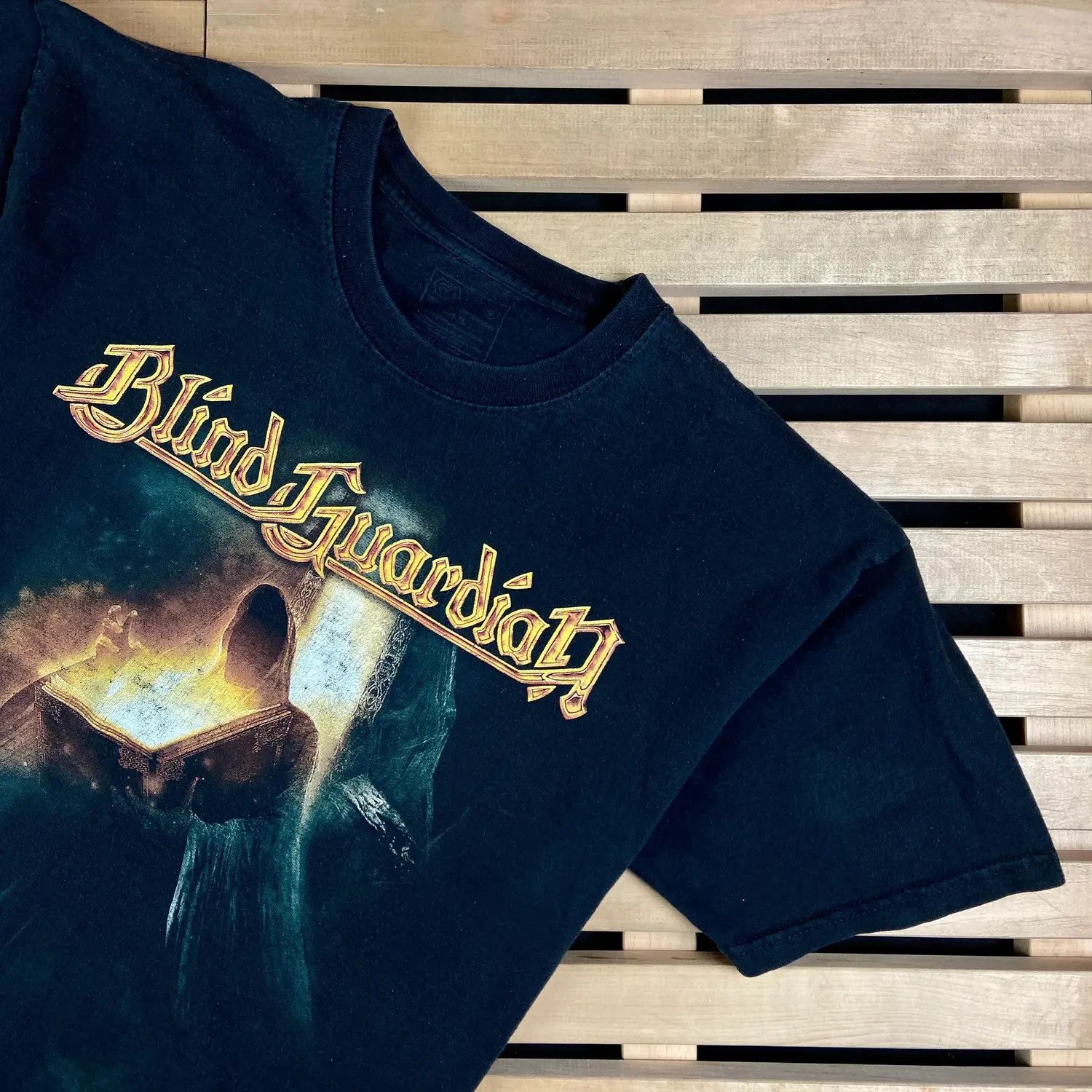 Band Tees × Vintage Mens Vintage T Shirt Bling Guardian Size XL Size US XL / EU 56 / 4 - 2 Thumbnail