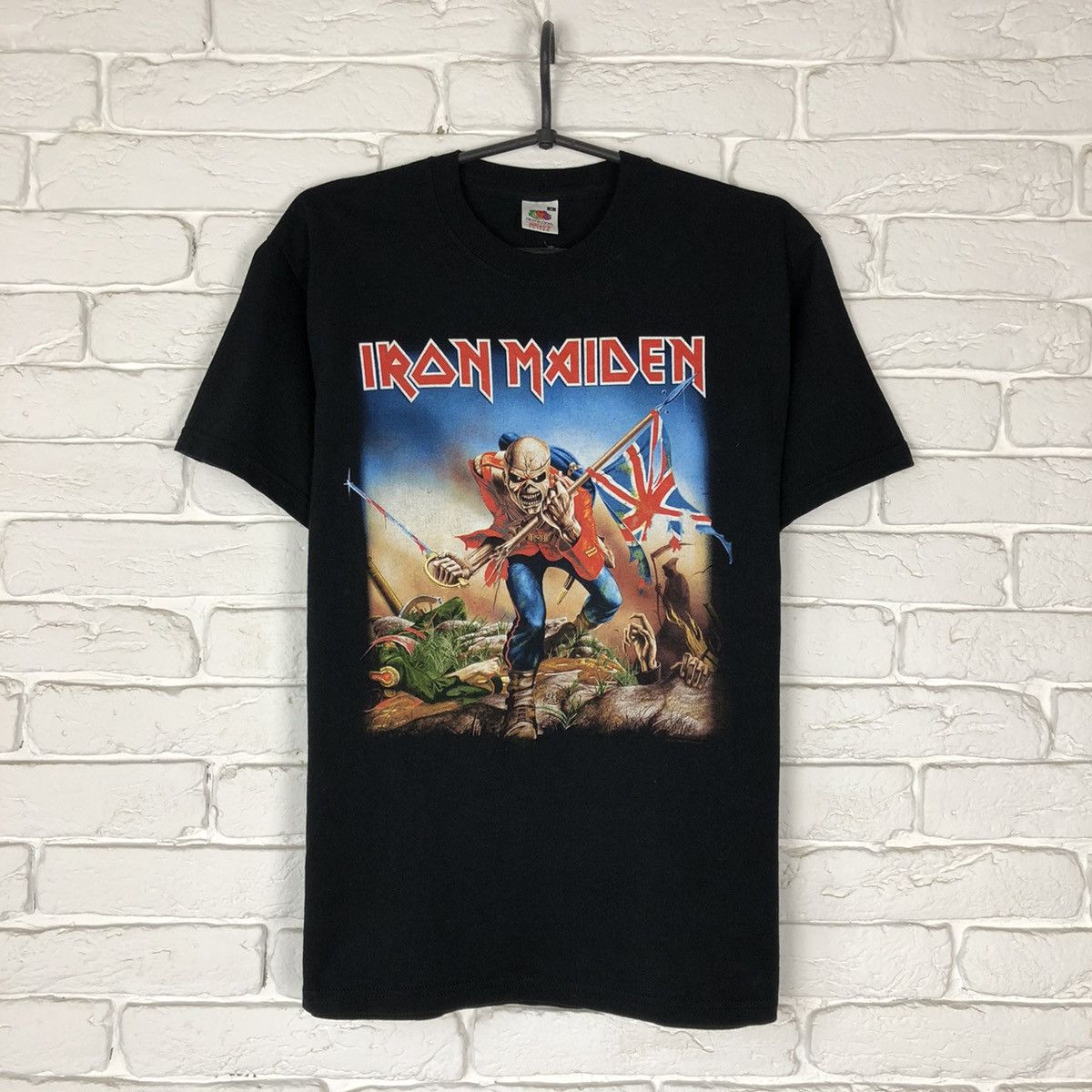 Band Tees Iron Maiden 2010 vintage tee t shirt Size US S / EU 44-46 / 1 - 1 Thumbnail