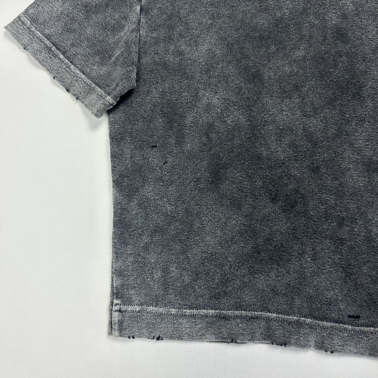 Maison MIHARA YASUHIRO Maison Mihara Yasuhiro Distressed Faded Fitted Baby Tee Size S / US 4 / IT 40 - 10 Thumbnail