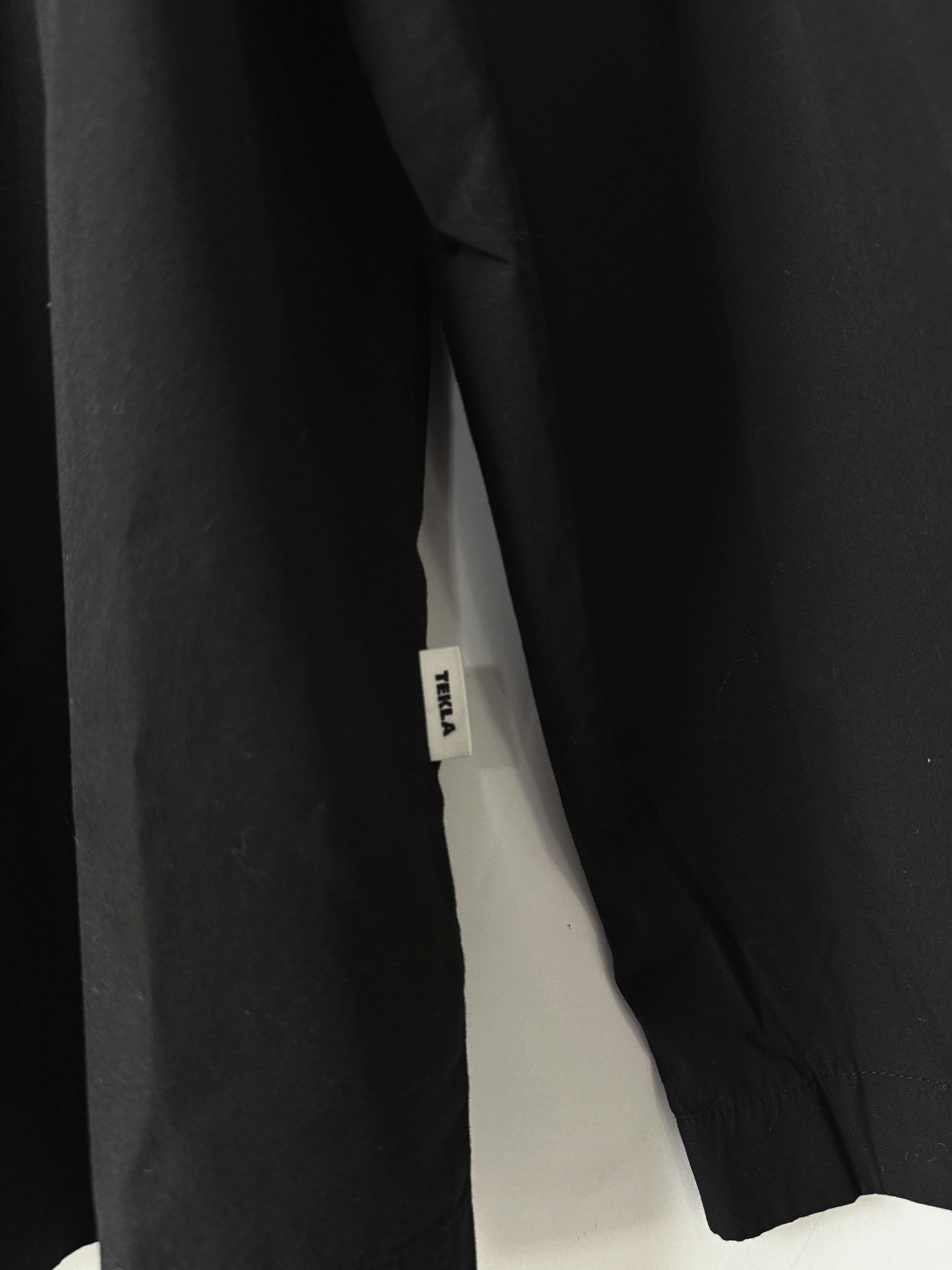Tekla Tekla black shirt Size US L / EU 52-54 / 3 - 4 Thumbnail