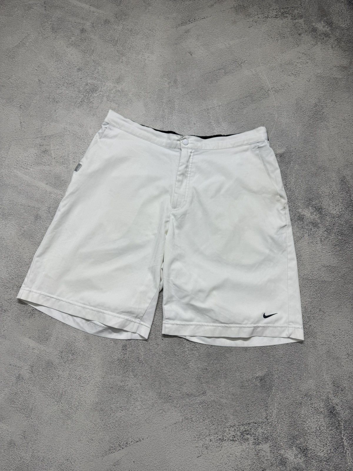 Nike Vintage Y2k Nike Swoosh Nylon Shorts Size US 34 / EU 50 - 3 Thumbnail