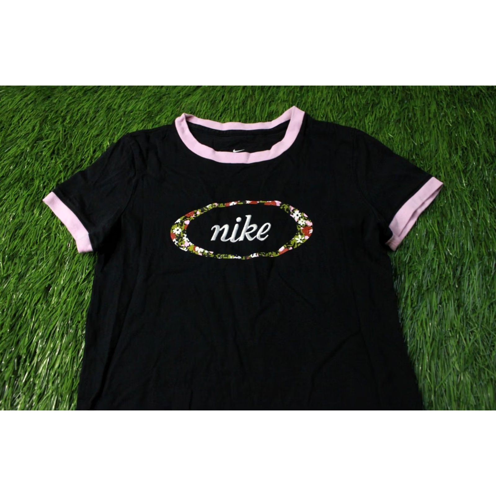 Nike NIKE Shirt Women XS Black and Pink 2020 Jersey T-Shirt Short Sleeve Casual Crew Neck 100% Cotton Logo Vintage No Size XS / US 0-2 / IT 36-38 - 2 Thumbnail