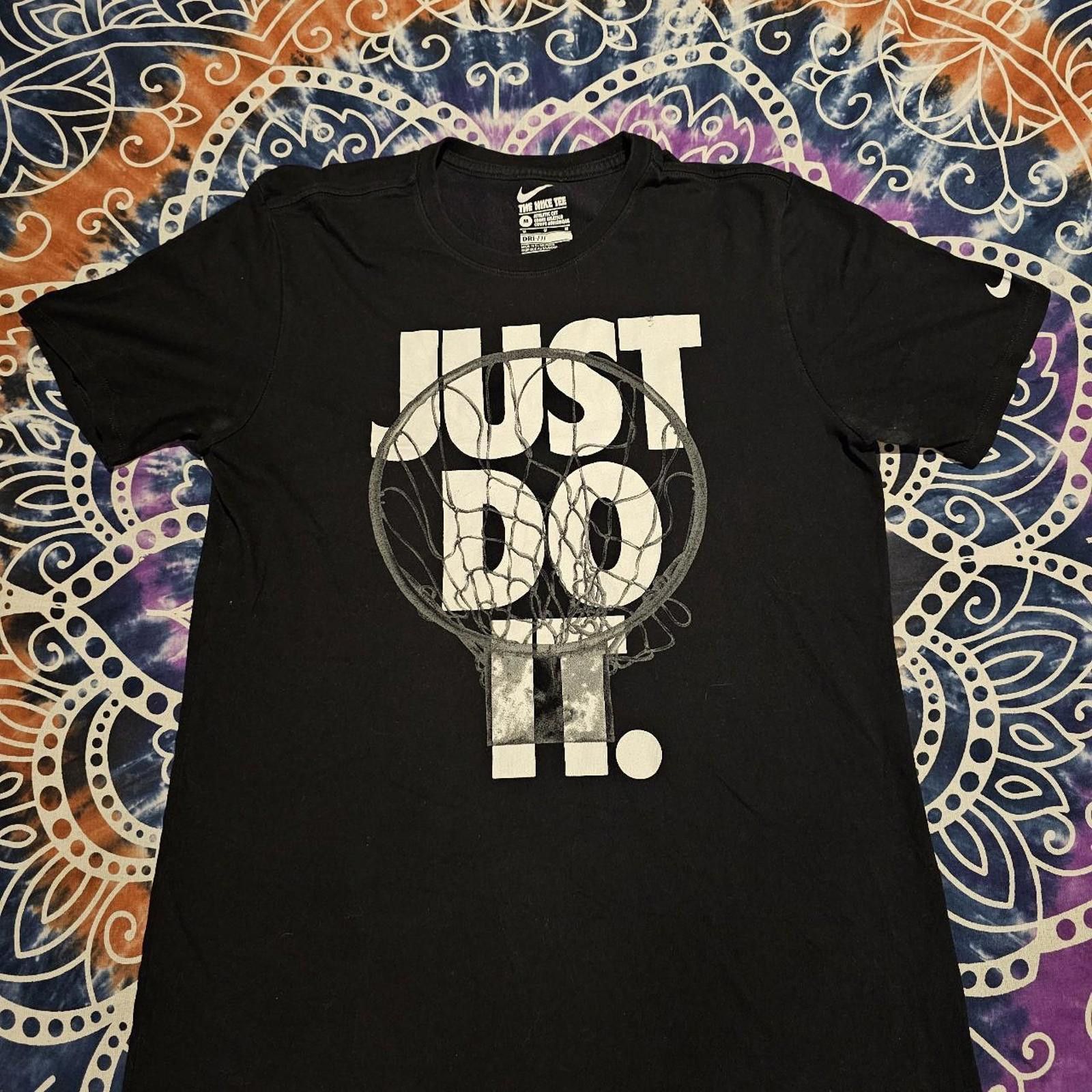 Nike Nike Men's Black and White T-shirt Size US M / EU 48-50 / 2 - 1 Thumbnail