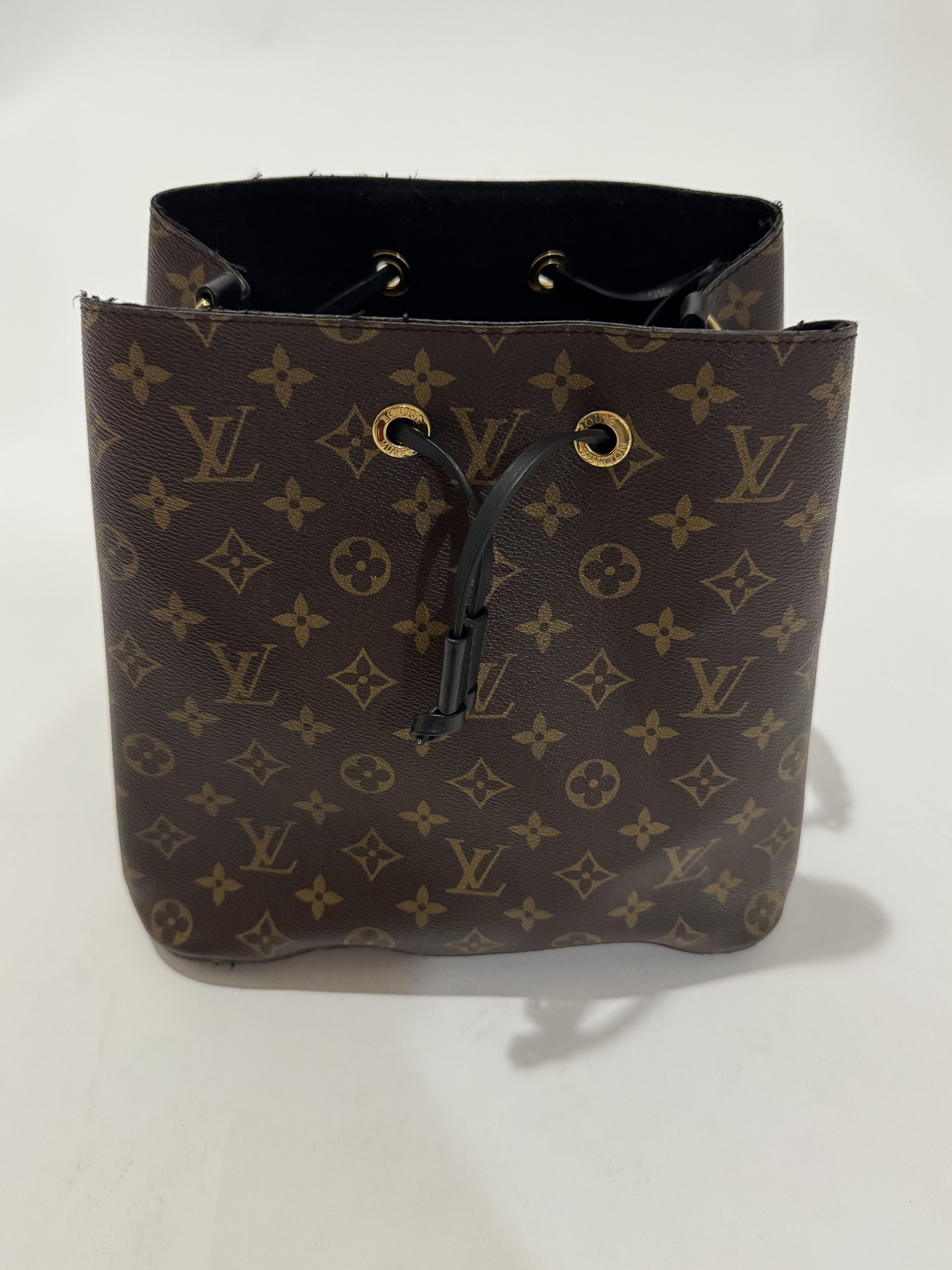 Louis Vuitton NéoNoé MM Size ONE SIZE - 3 Thumbnail