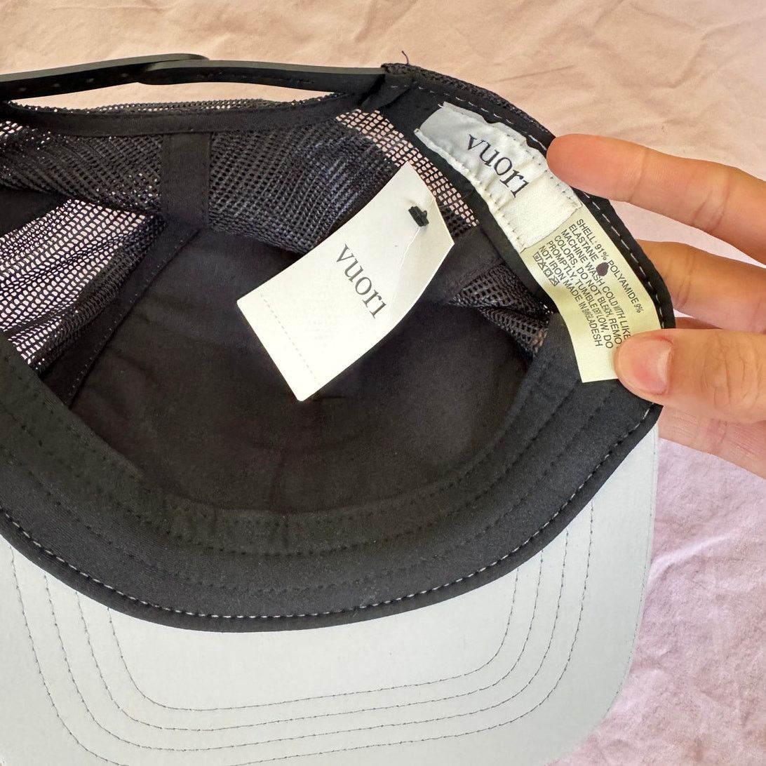 Vuori NWT Vuori Inspired Foam Trucker Hat in Salt/Black o/s Size ONE SIZE - 4 Thumbnail