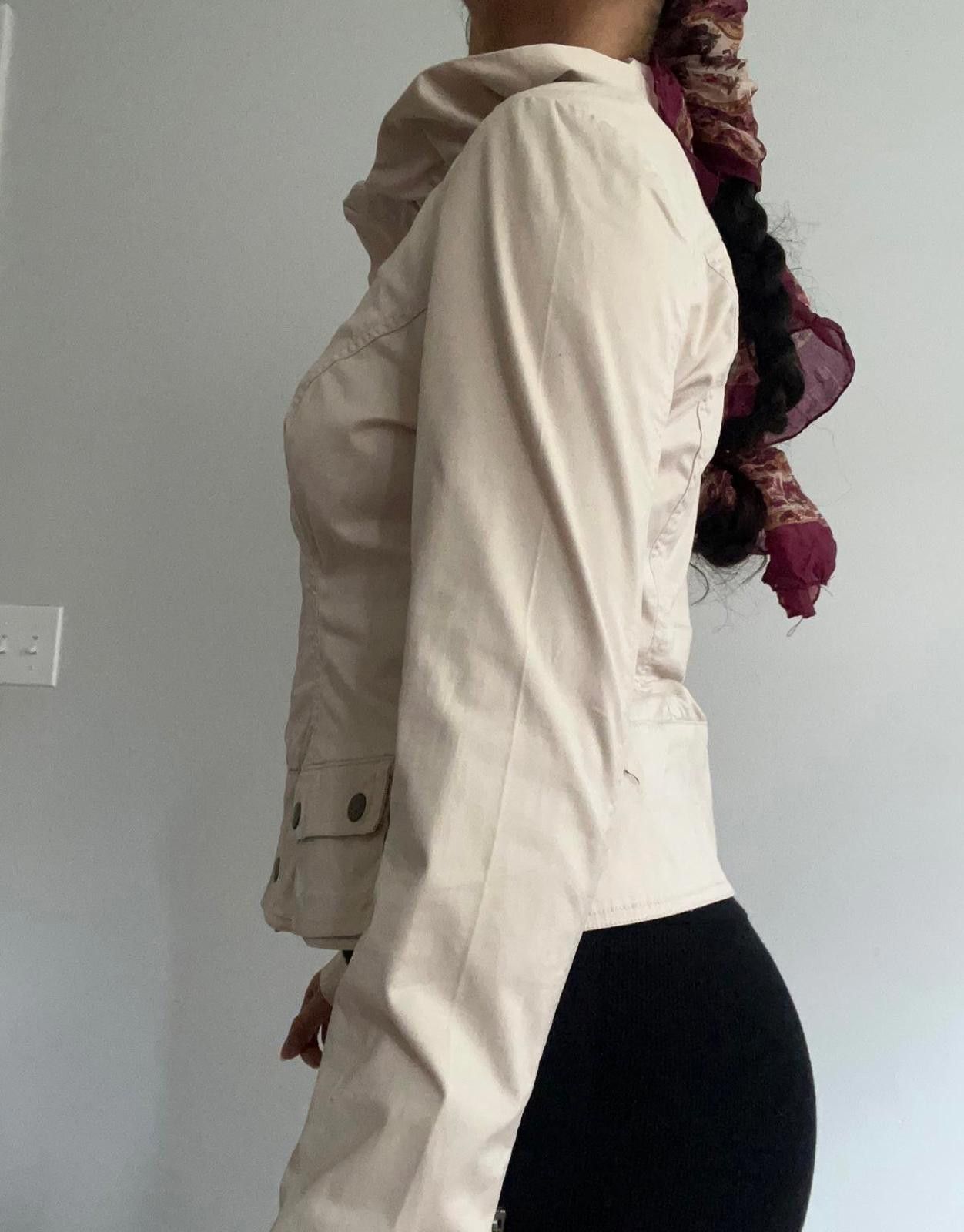 Other Women’s fitted ruffled jacket Size S / US 4 / IT 40 - 9 Thumbnail