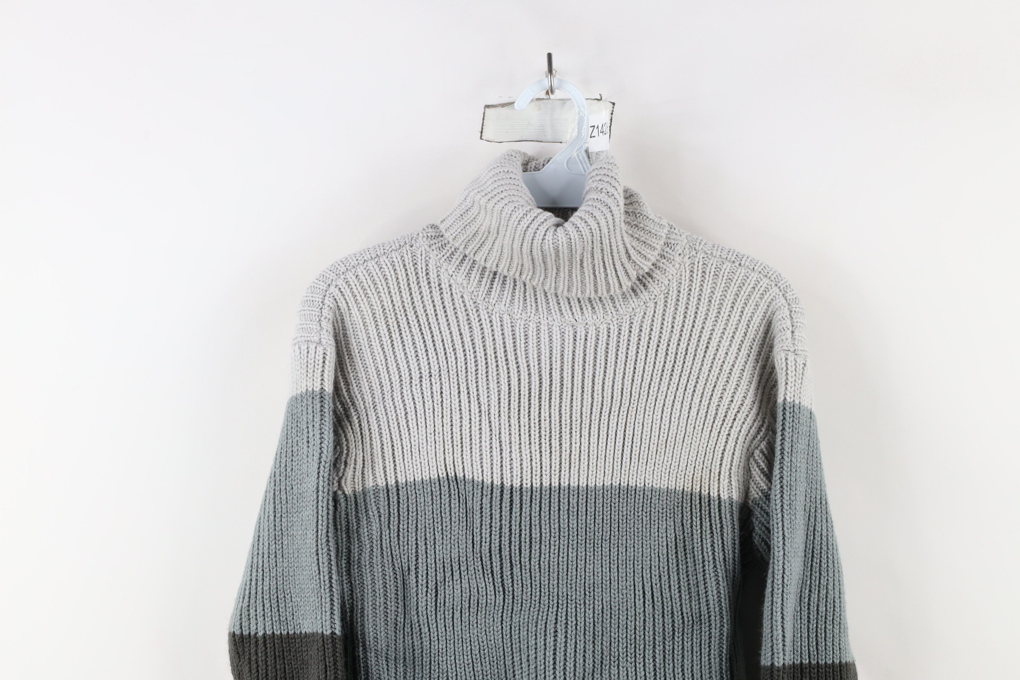 Vintage Vintage 90s Streetwear Block Ribbed Knit Turtleneck Sweater Size L / US 10 / IT 46 - 2 Thumbnail