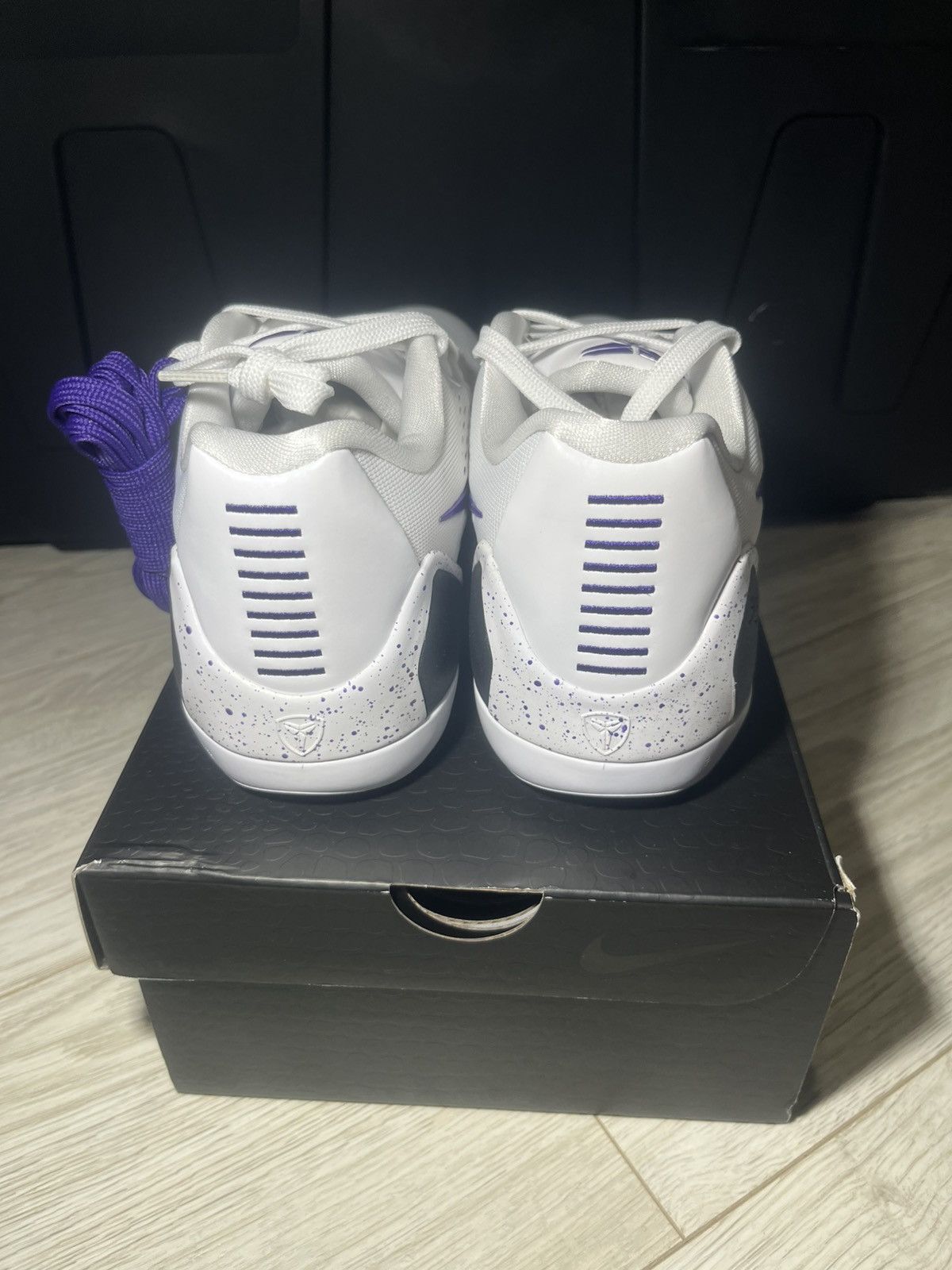 Jordan Brand kobe 9 lakers home size 9 Size US 9 / EU 42 - 4 Thumbnail