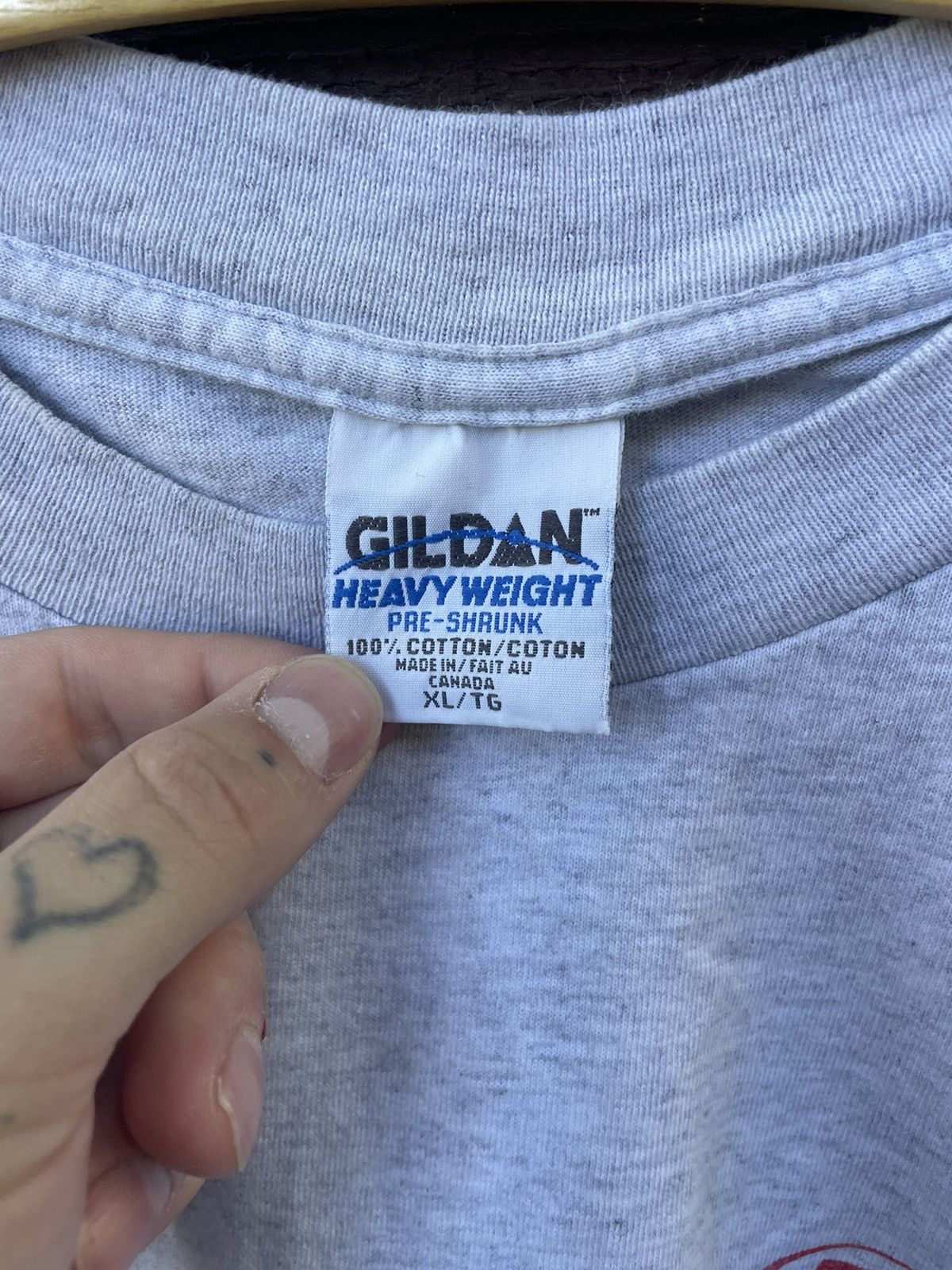 Gildan Vintage 90s “PROHEAT” grey T-shirt Size US XL / EU 56 / 4 - 4 Thumbnail