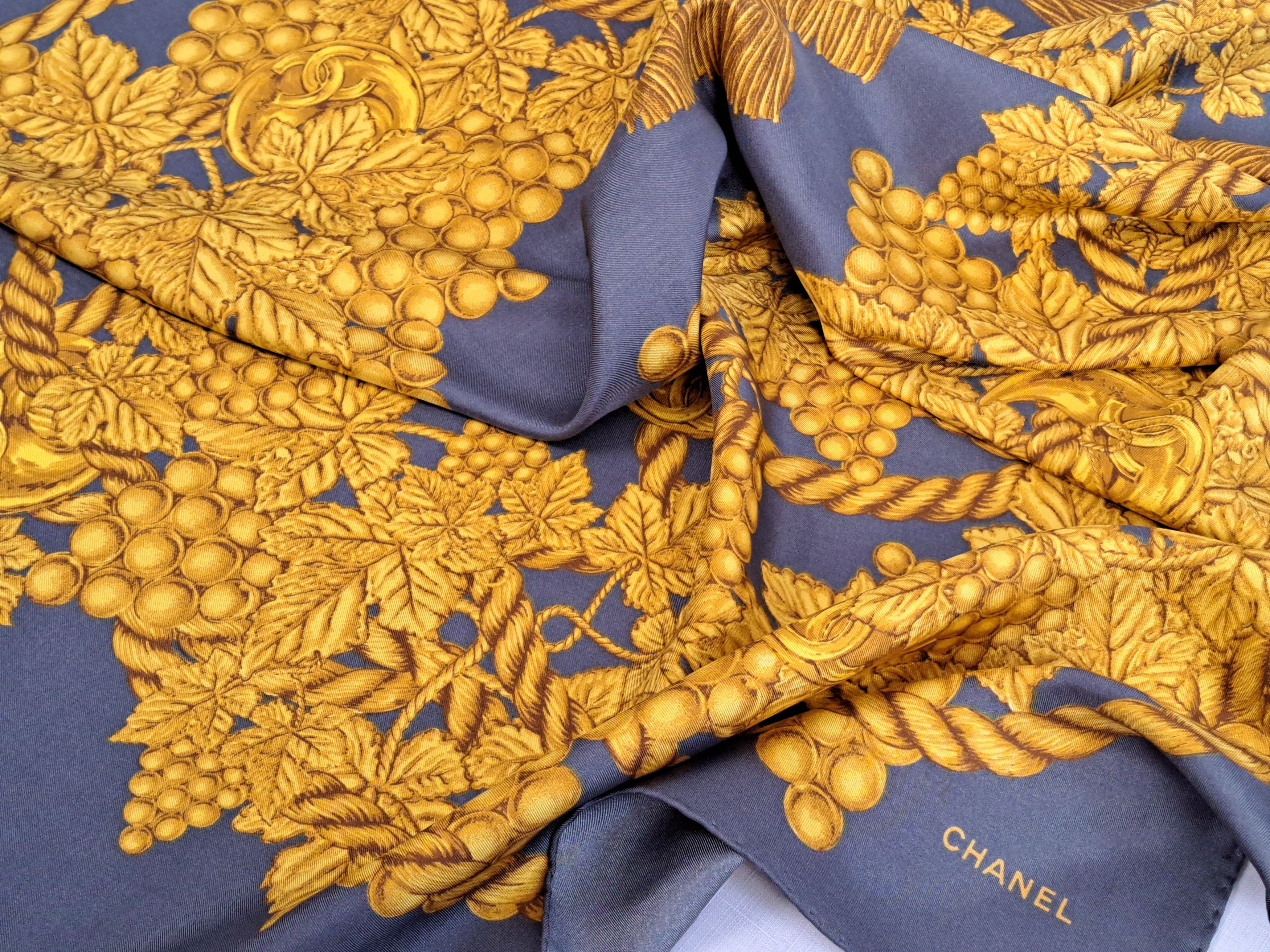 Chanel Vintage CHANEL gray/gold silk scarf grapes and tassel motif. Size ONE SIZE - 4 Thumbnail