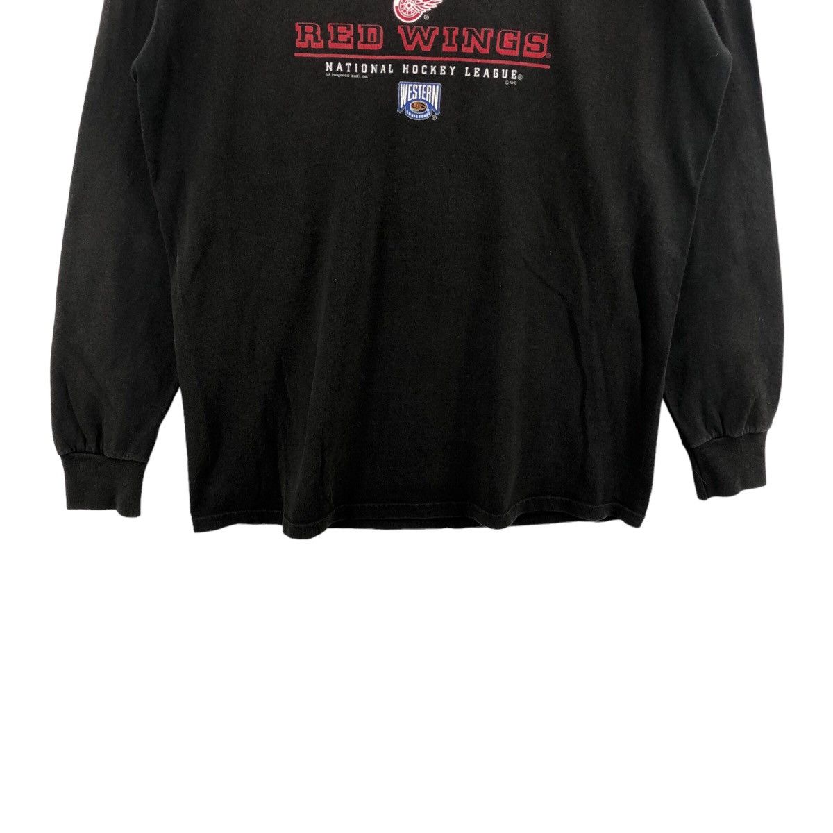 NHL × Red Wing × Vintage Pick!! Vtg 90's NHL RED WINGS Faded Long Sleeve Tshirt Size US M / EU 48-50 / 2 - 4 Thumbnail