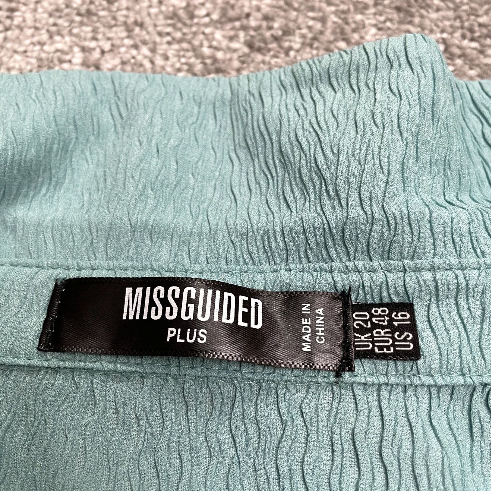 Missguided Missguided Plus Wrap Shirt Womens 16W Green Long Sleeve Collared Top Tunic Blouse Size XXL / US 16-18 / IT 52-54 - 3 Thumbnail