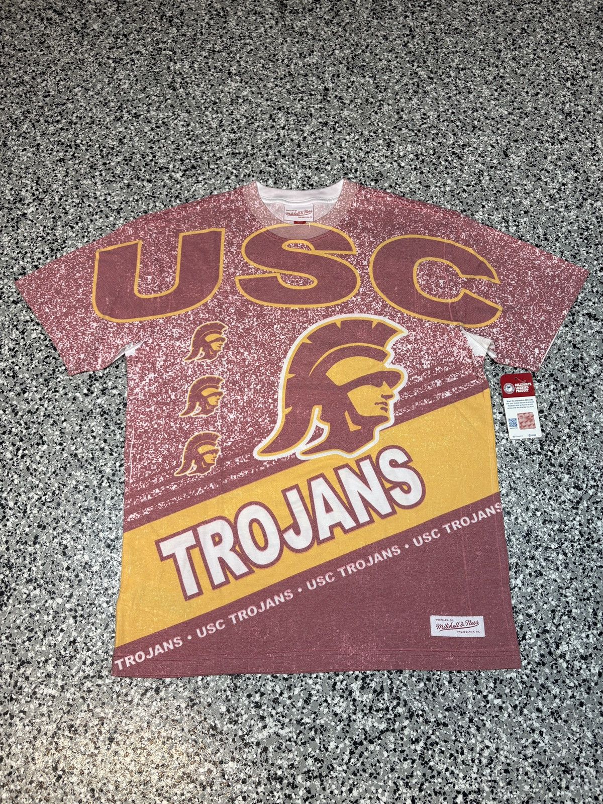 NCAA Brand New Mitchell & Ness USC Trojans Throwback Logo Size M Size US M / EU 48-50 / 2 - 1 Thumbnail
