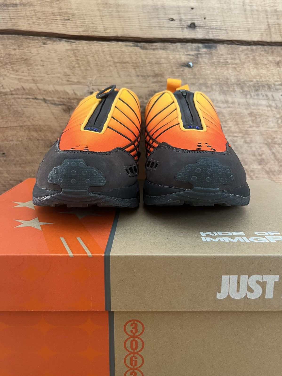 Nike Nike x Kids of Immigrants Air Max Sunder SNDR SP Sunrise Size US 9 / EU 42 - 4 Thumbnail