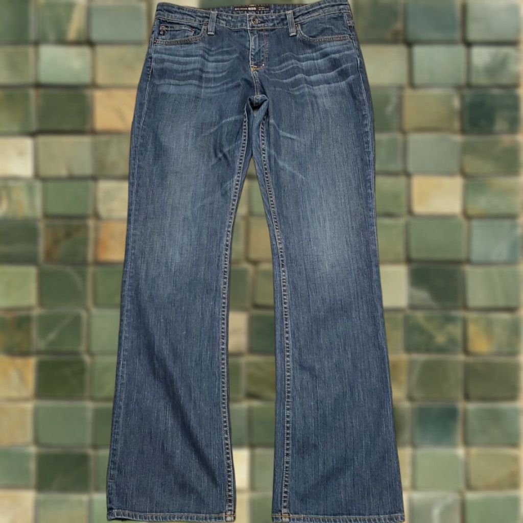 Denime VINTAGE Big Star Jeans Women 33 L Blue Denim Hazel Mid Rise Boot Cut Western cowboy Pant Size 24" / US 00 / IT 34 - 1 Thumbnail