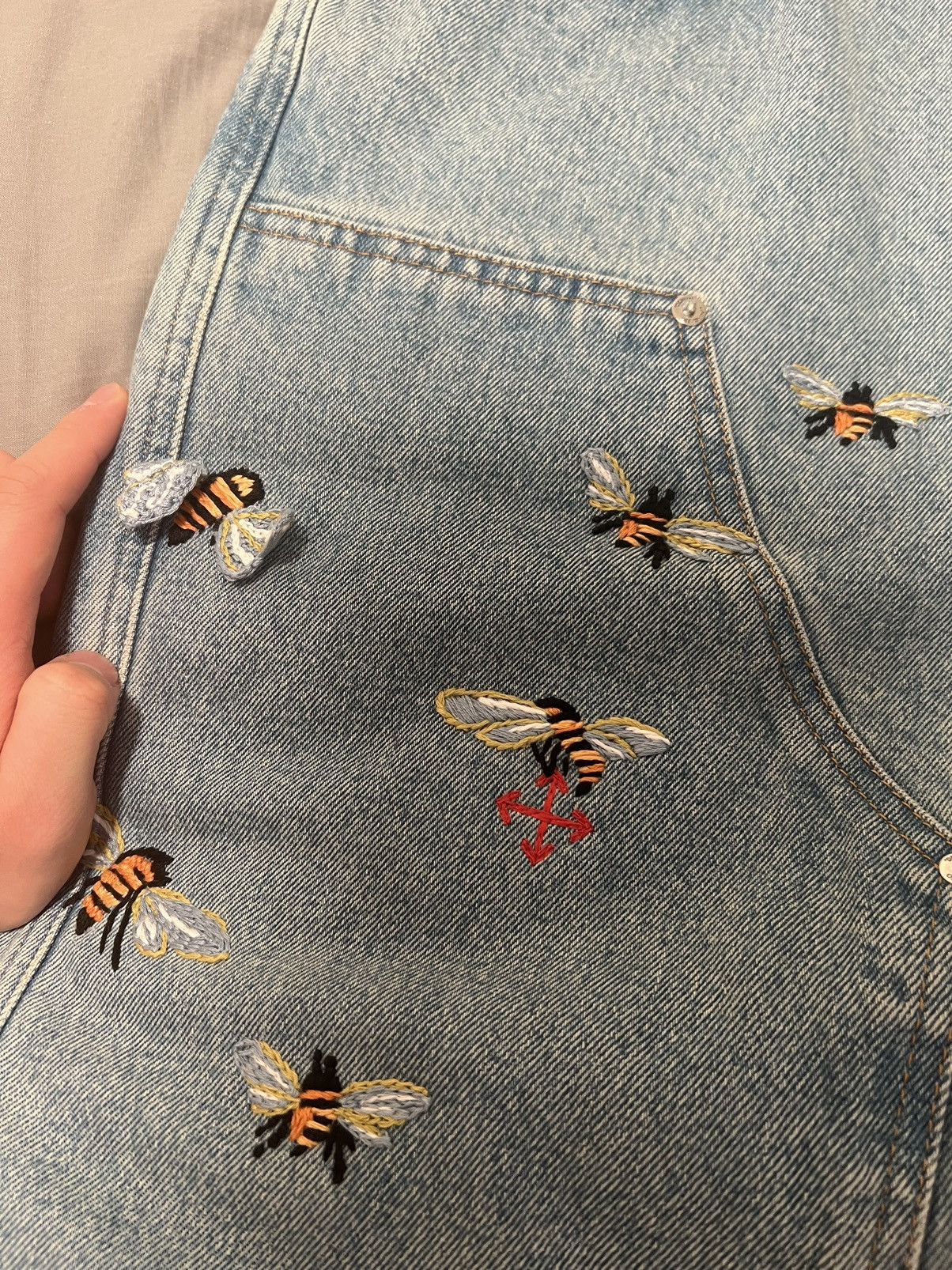 Off-White Off-White Bees Carpenter Jeans Size US 34 / EU 50 - 4 Thumbnail