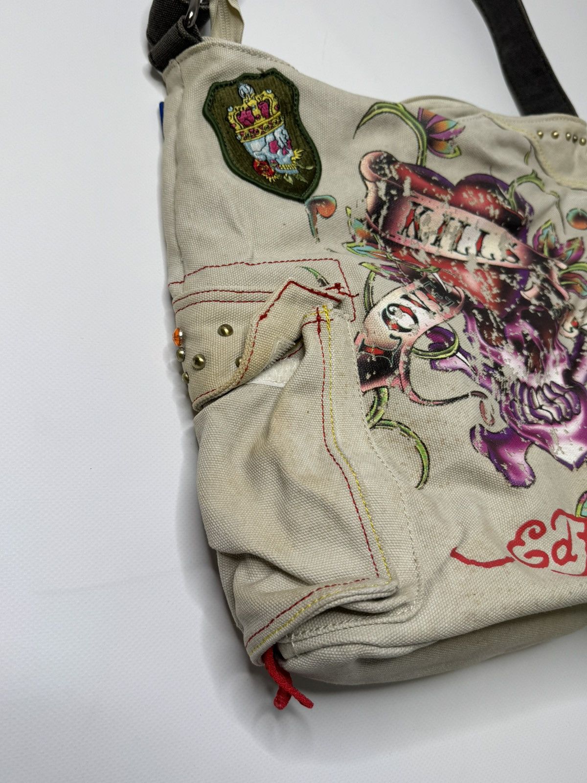 Ed Hardy Vintage Ed Hardy avant garde messenger bag swag skater sk8 Size ONE SIZE - 9 Thumbnail