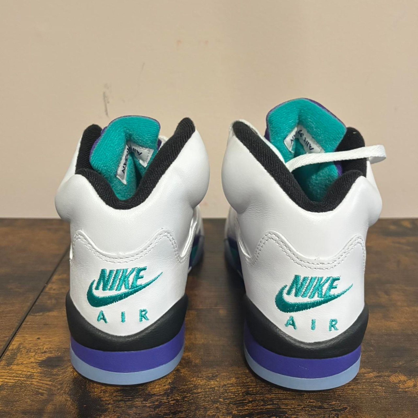 Jordan Brand Jordan 5 grape size 5y Size US 5 / EU 37 - 4 Thumbnail