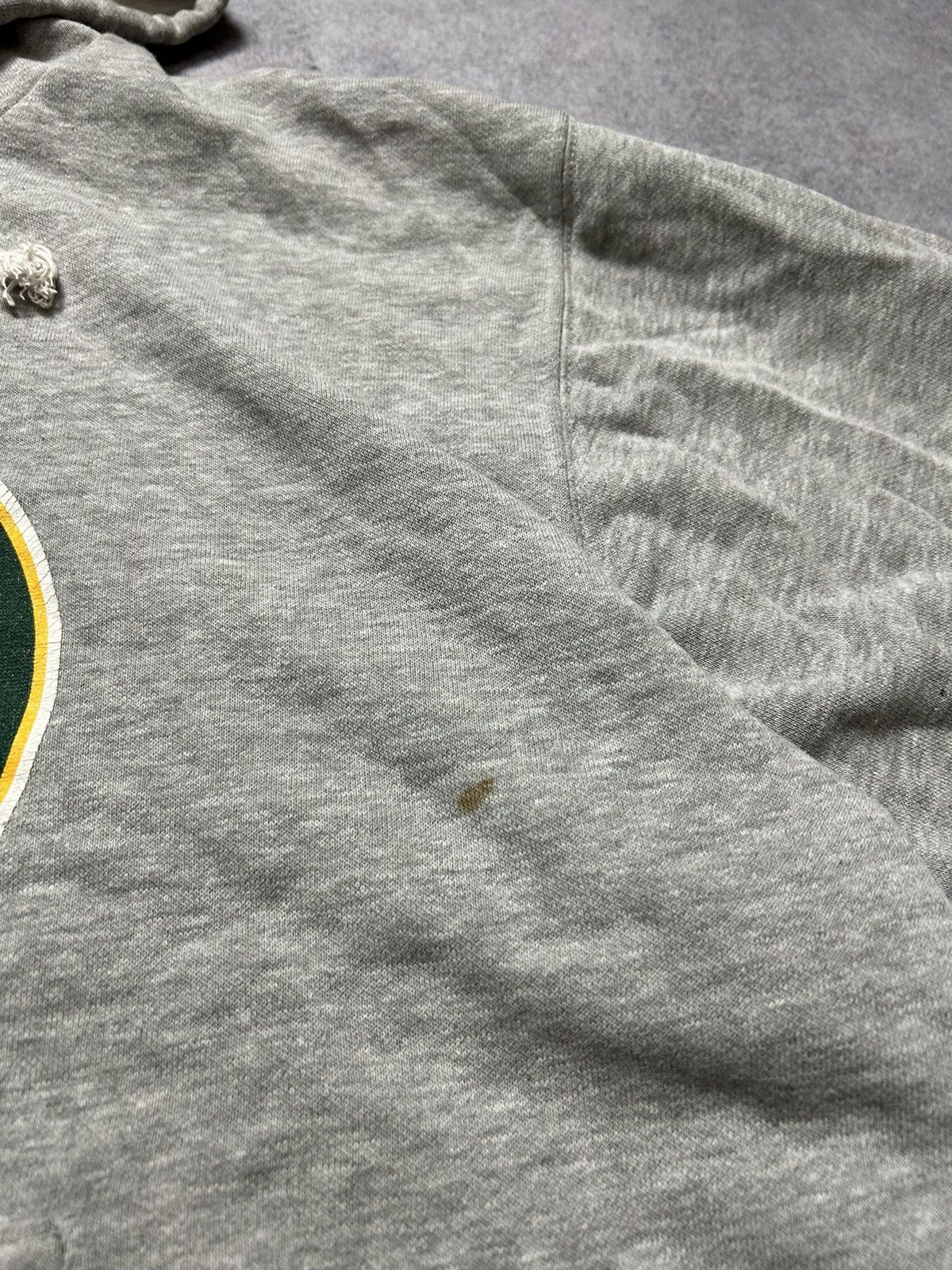 MLB × Nike × Vintage Vintage 90s Nike Center Swoosh Oakland Athletics Hoodies Size US M / EU 48-50 / 2 - 9 Thumbnail