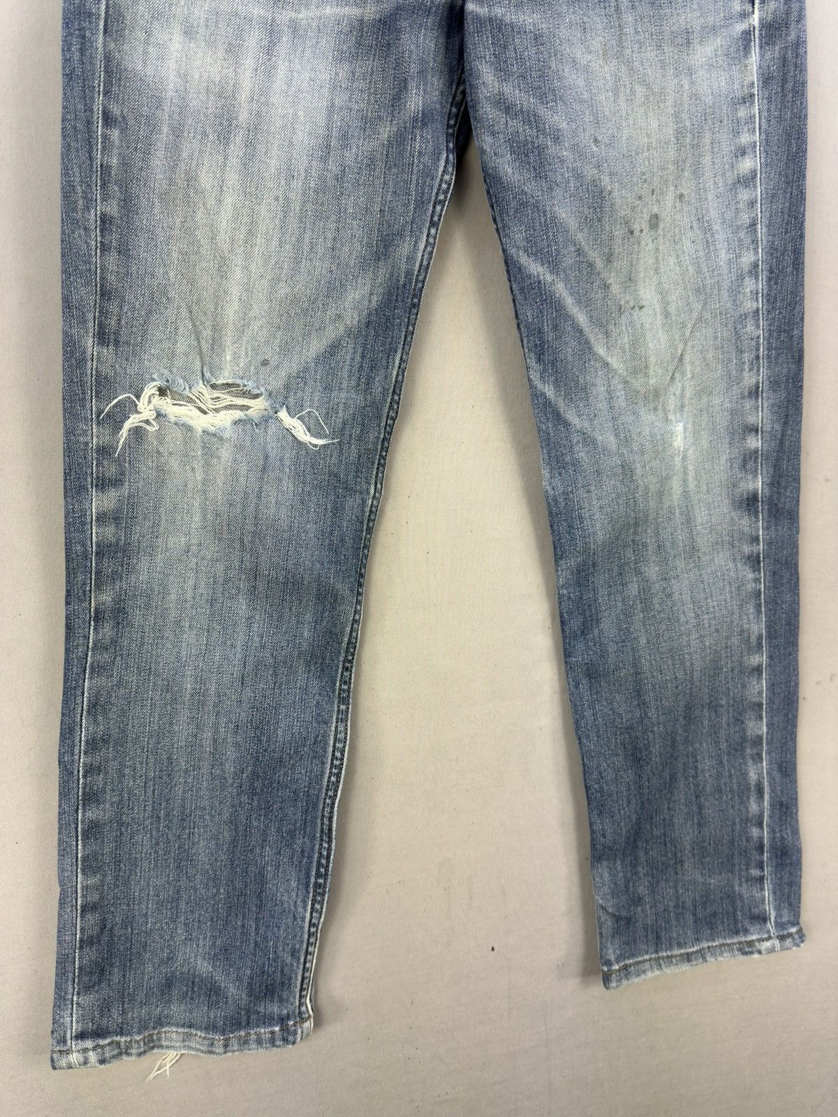 Levi's Levi’s 511 Distressed Faded Regular Fit Jeans Size US 30 / EU 46 - 4 Thumbnail