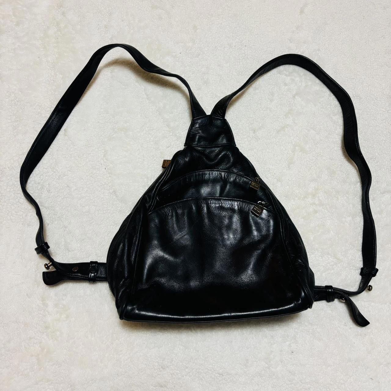Designer Vintage Y2k Perlina Black Leather Bag Backpack Size ONE SIZE - 2 Thumbnail
