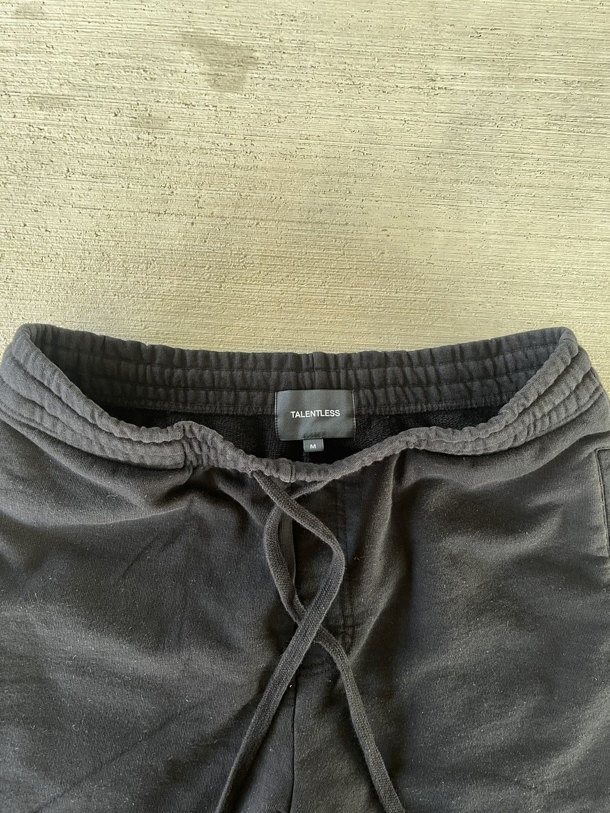 Talentless Talentless Black Shorts Size US 32 / EU 48 - 3 Thumbnail