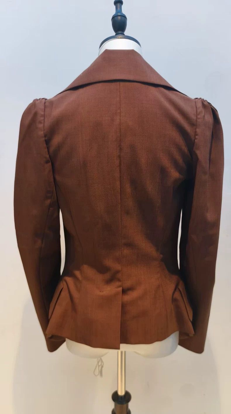 Vivienne Westwood Vivienne Westwood A red-tasseled suit jacket Size XS / US 0-2 / IT 36-38 - 3 Thumbnail