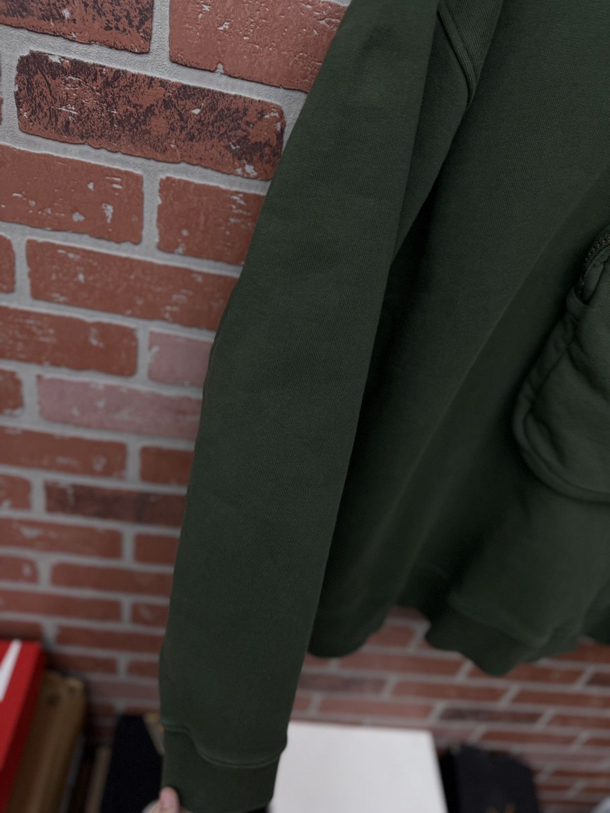 Louis Vuitton Louis Vuitton Virgil Abloh Green Hoodie Size 4L Size US XXL / EU 58 / 5 - 7 Thumbnail