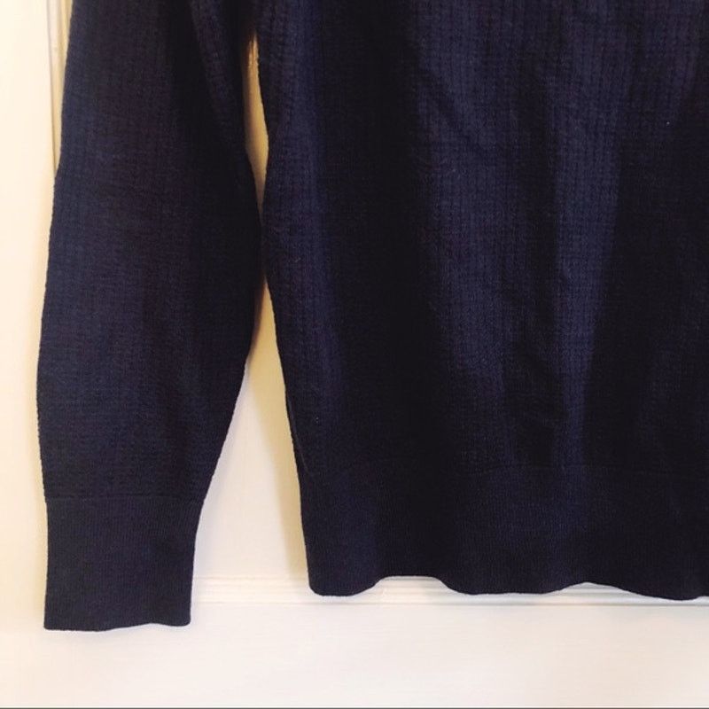 Banana Republic Banana Republic Blue Seed Stitch Crew Neck Top Size XS / US 0-2 / IT 36-38 - 6 Thumbnail