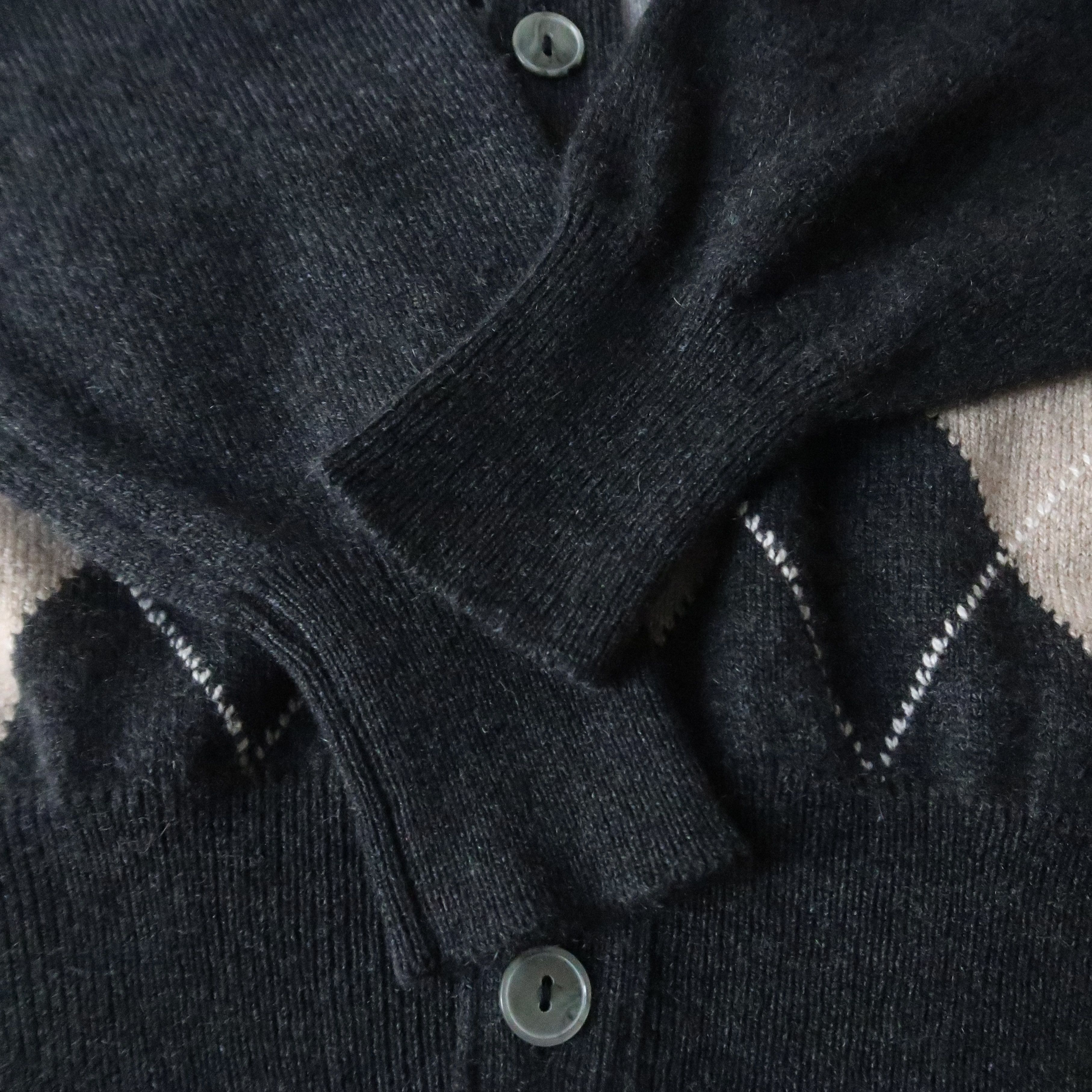 Vintage VTG Royal Ballater pure cashmere cardigan, made in Scotland Size US L / EU 52-54 / 3 - 8 Thumbnail