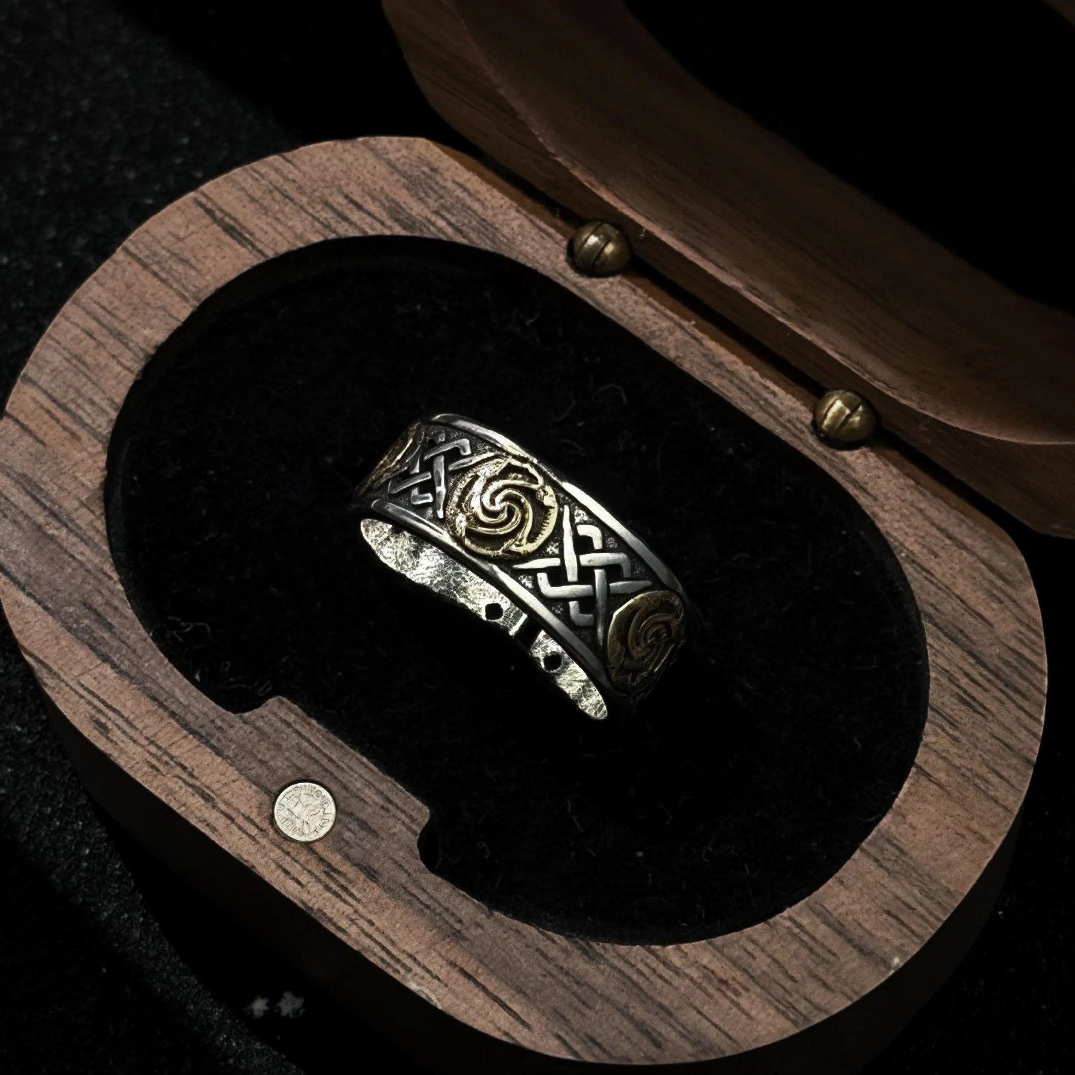 Vintage Retro Celtic Knot Ring Size ONE SIZE - 3 Thumbnail