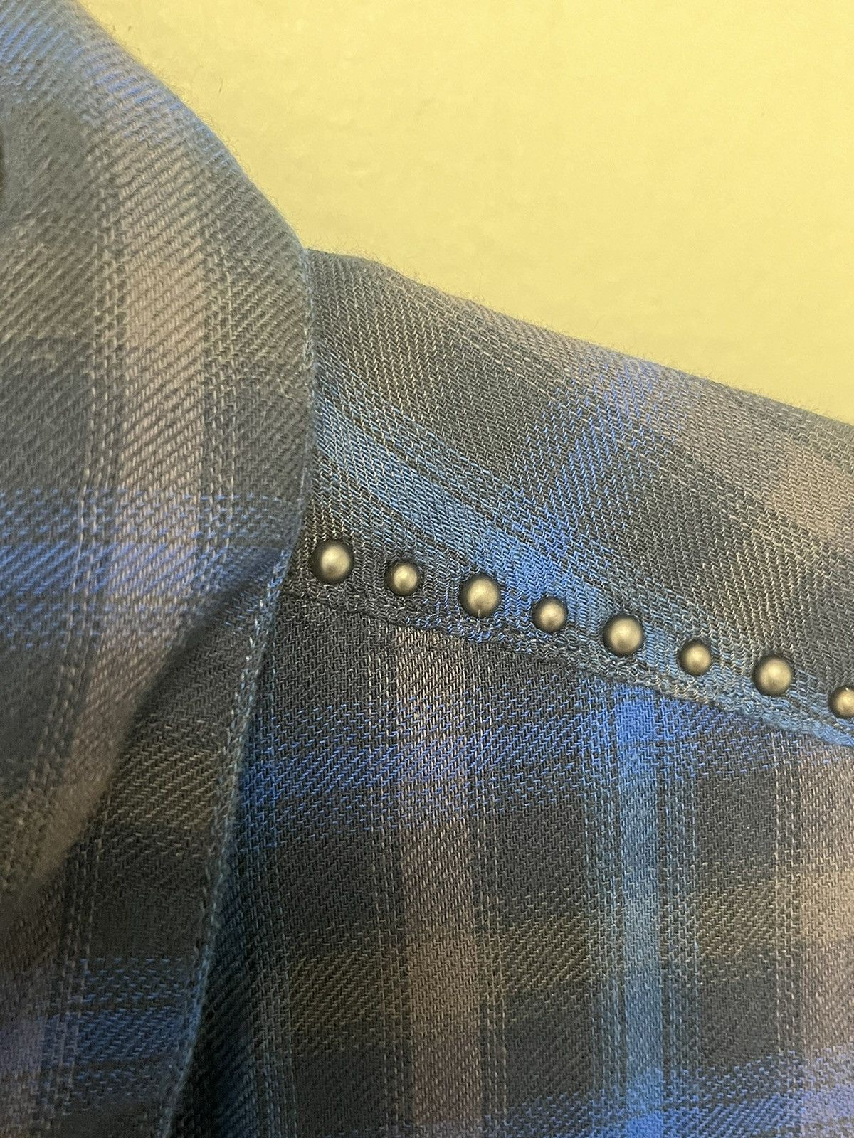 John Varvatos Studded shirt. Medium Size US M / EU 48-50 / 2 - 4 Thumbnail