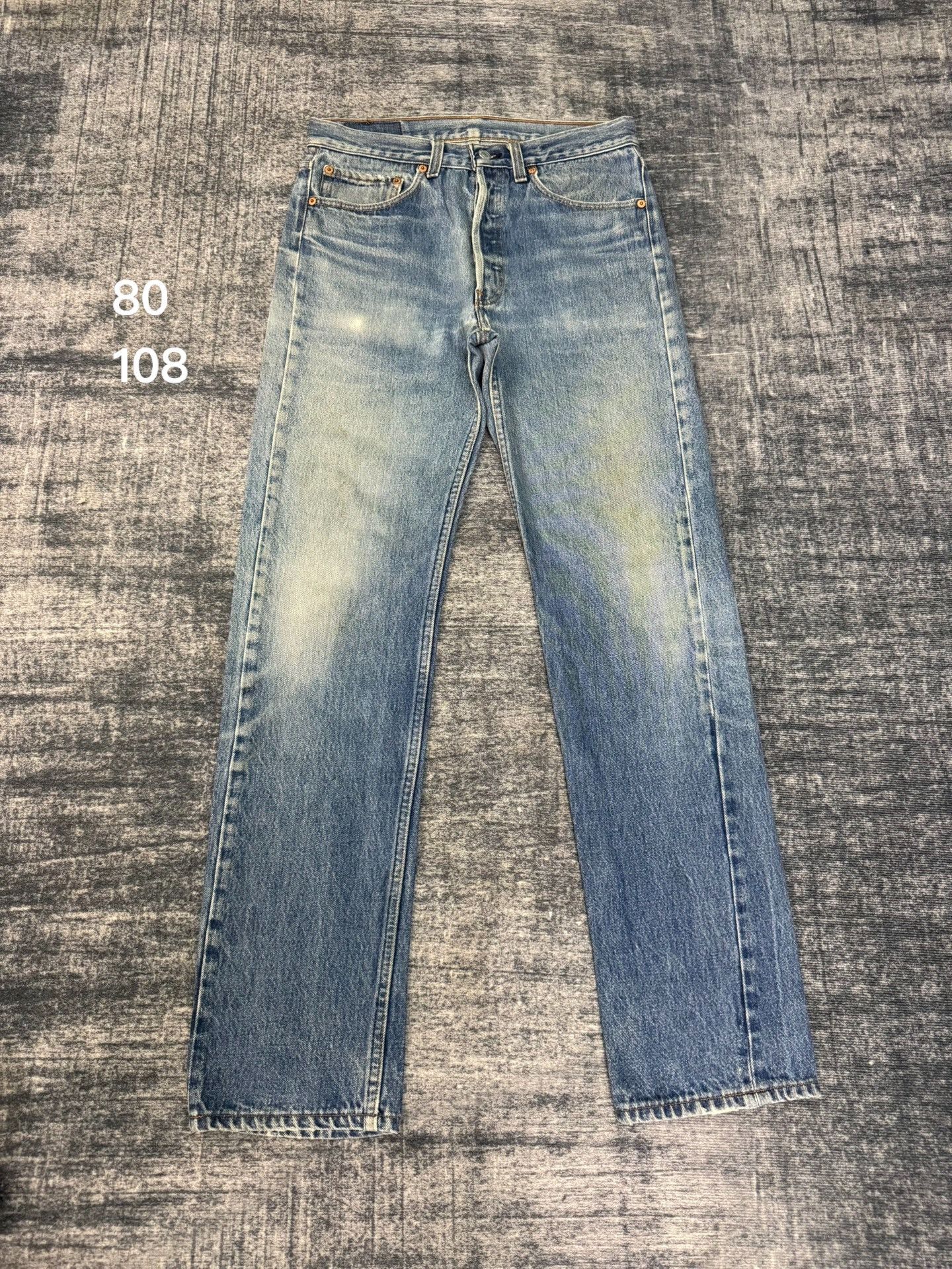 Vintage Vintage Levis 501 90s American Blue Jeans Size US 32 / EU 48 - 1 Thumbnail