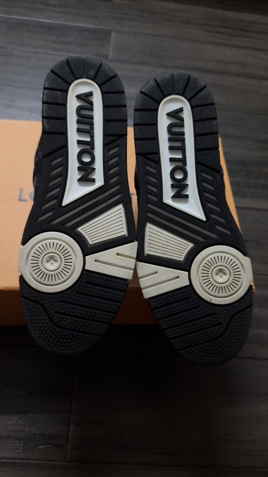 Louis Vuitton Louis Vuitton trainers Size US 8.5 / EU 41-42 - 11 Thumbnail