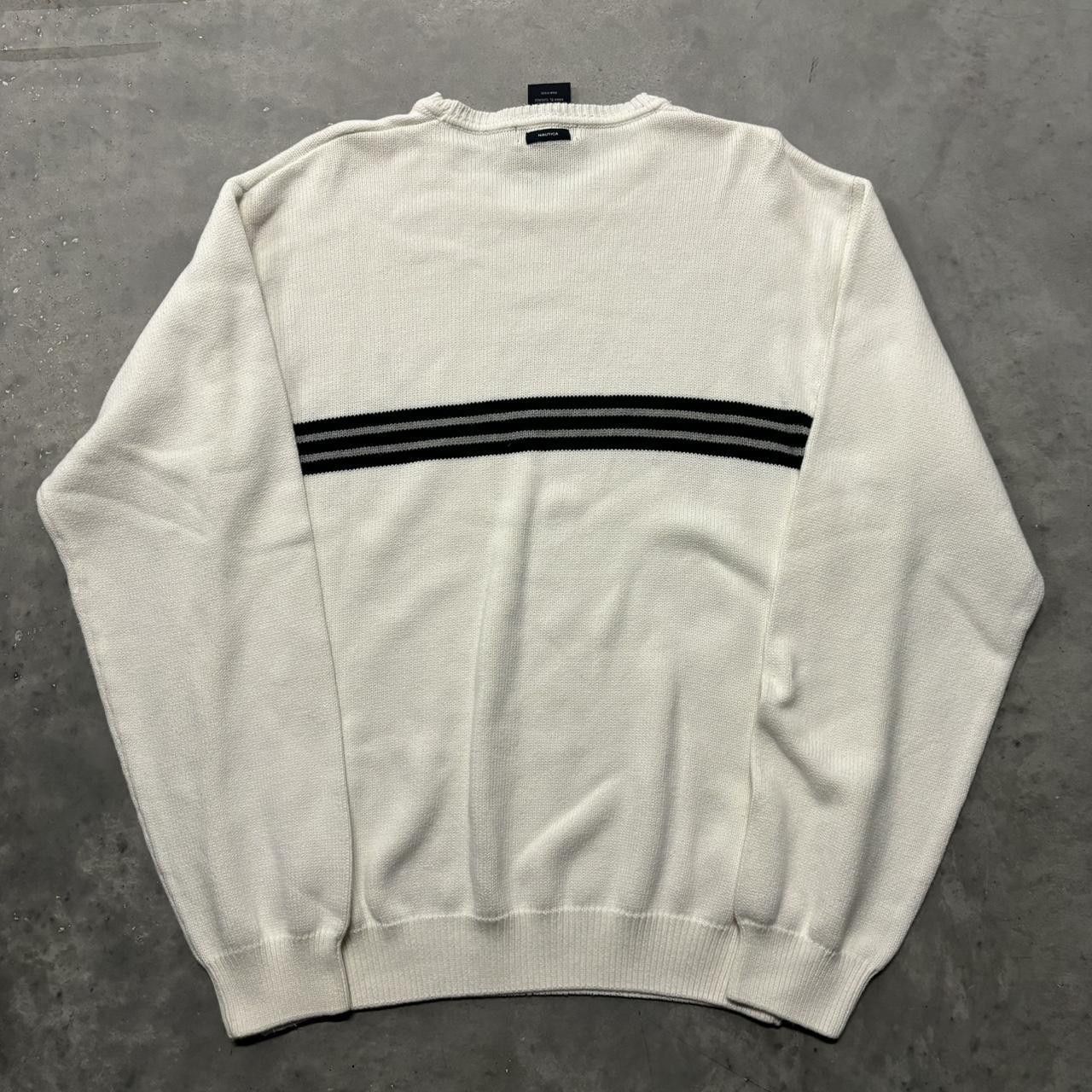 Japanese Brand × Vintage Crazy Vintage Y2K/2000s White Striped Essential Sweater! Size US L / EU 52-54 / 3 - 5 Thumbnail