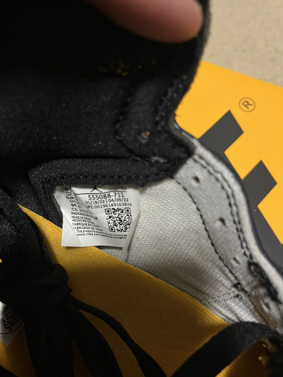 Jordan Brand × Nike Nike air jordan high retro Size US 8.5 / EU 41-42 - 6 Thumbnail