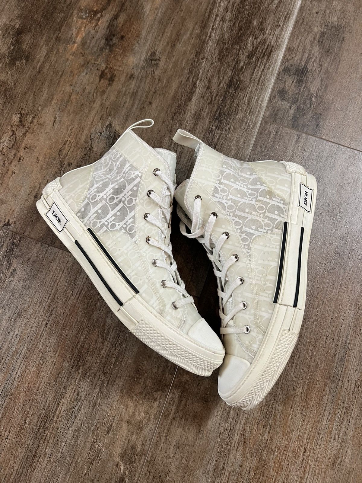 dior b23 white oblique