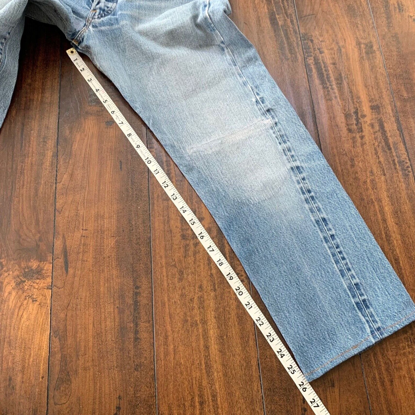 Levi's VINTAGE Levi's 501 XX Jeans 30x26 Blue Redline Selvedge 80s USA Straight Fit Distressed Mens Size US 30 / EU 46 - 3 Thumbnail