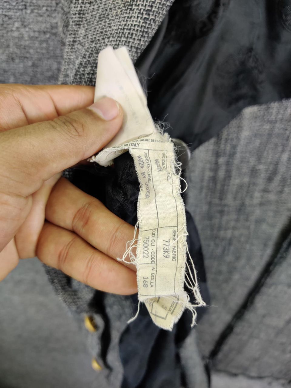 Versace Vintage 90s Versace Classic V2 Single Breasted Blazer Size US L / EU 52-54 / 3 - 13 Thumbnail