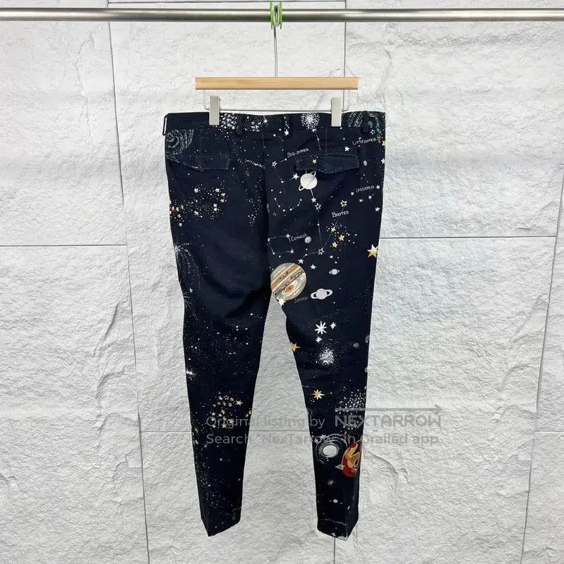Valentino Valentino Black Casual Pants with Unique Print . Size US 32 / EU 48 - 2 Thumbnail