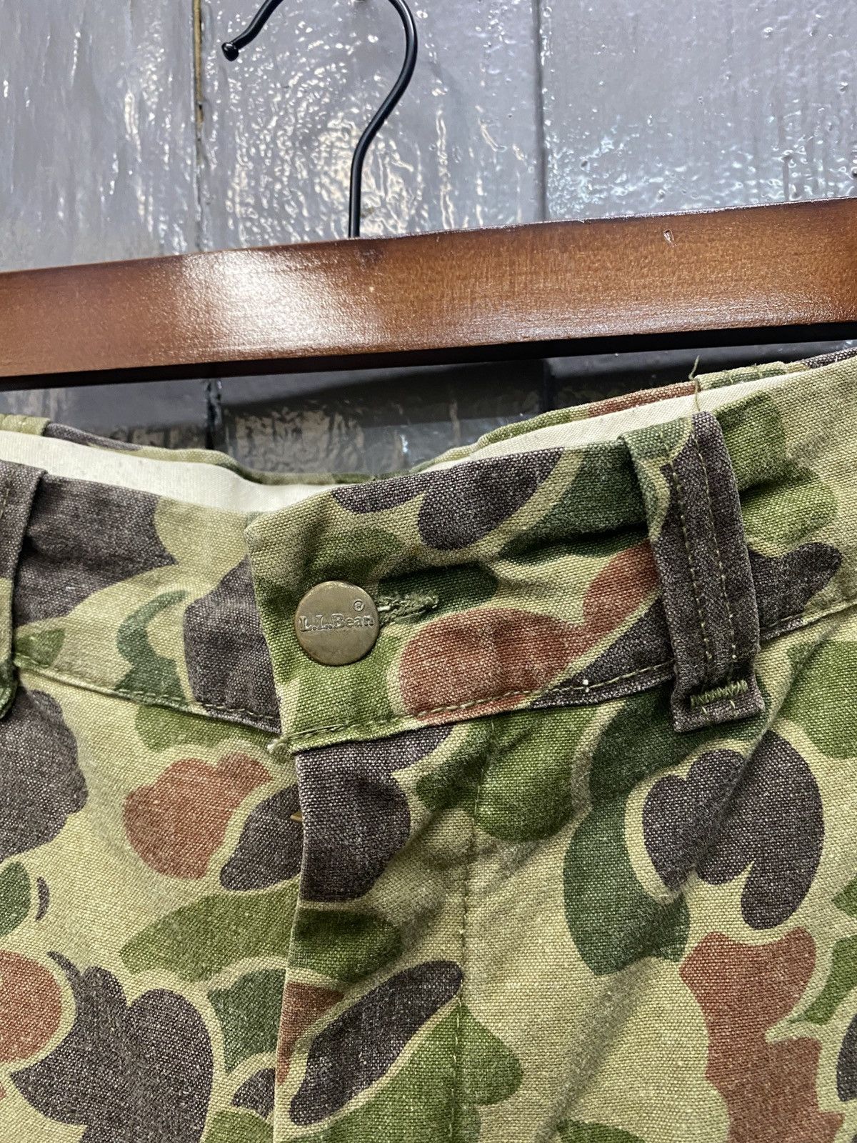 L.L. Bean Vintage LL Bean Freeport Maine Duck Camo Pant Size 32 Size US 32 / EU 48 - 13 Thumbnail