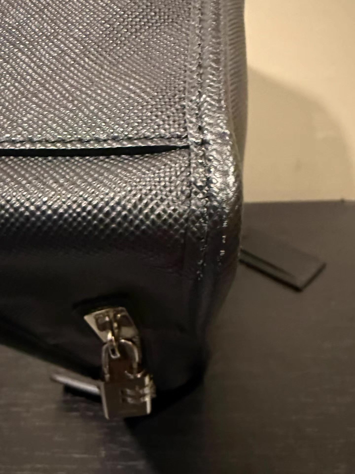Prada Prada black saffiano leather briefcasetop handle style Ｑ20 Size 38 - 6 Thumbnail