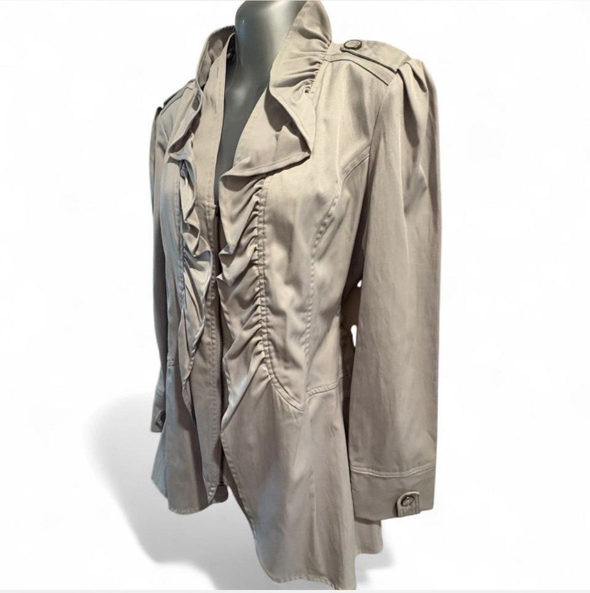 Cynthia Rowley $495 Cynthia Rowley light gray ruffle zip-up coat sz S Size S / US 4 / IT 40 - 3 Thumbnail