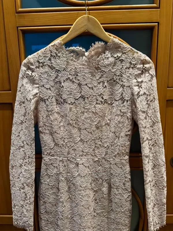 Valentino Valentino Light pink lace dress Size S / US 4 / IT 40 - 6 Thumbnail