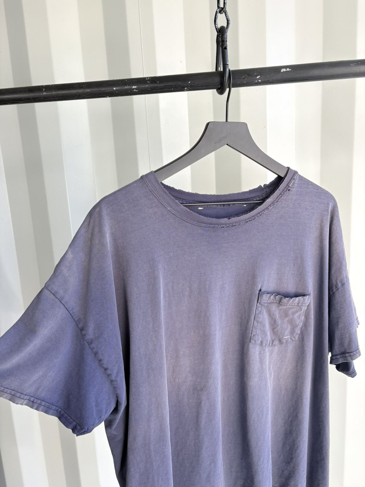 Vintage Thrashed Pocket Sun Faded Tee Shirt Distressed ERD Grunge Size US XL / EU 56 / 4 - 3 Thumbnail